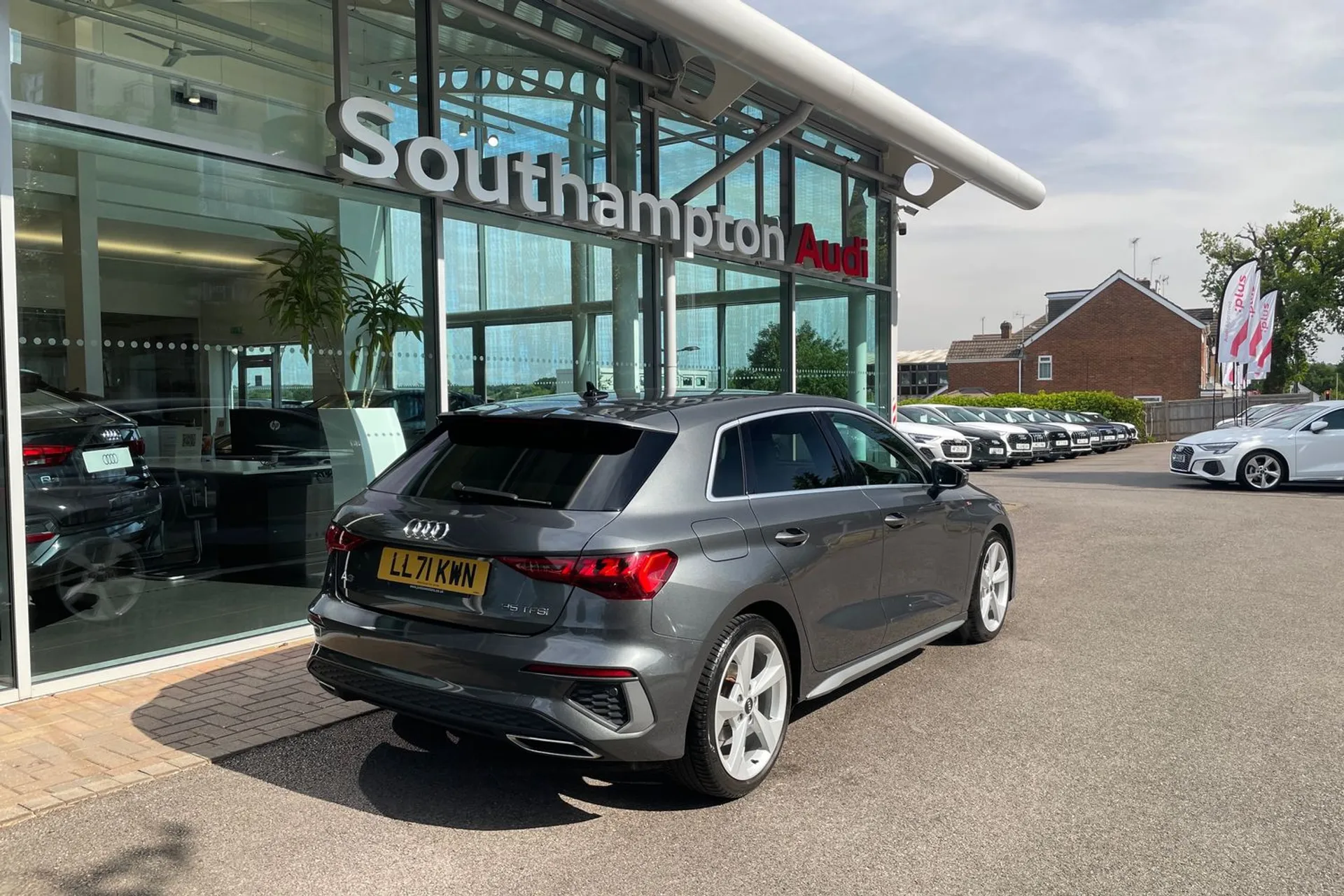 Audi A3 thumbnail image number 5
