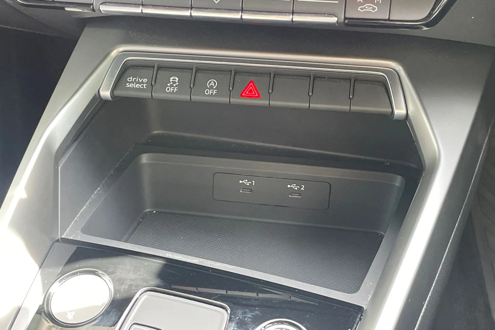 Audi A3 thumbnail image number 43