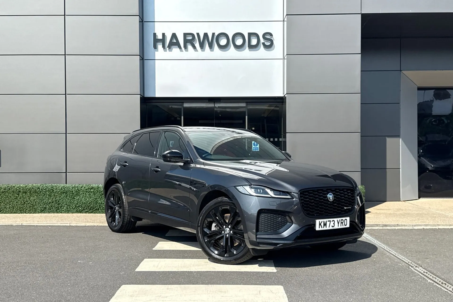 Jaguar F-PACE focused image