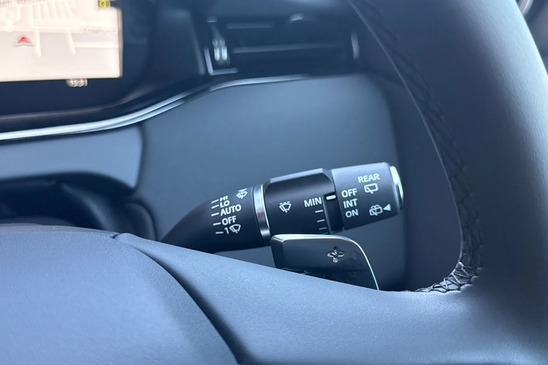 LAND ROVER RANGE ROVER EVOQUE thumbnail image number 63