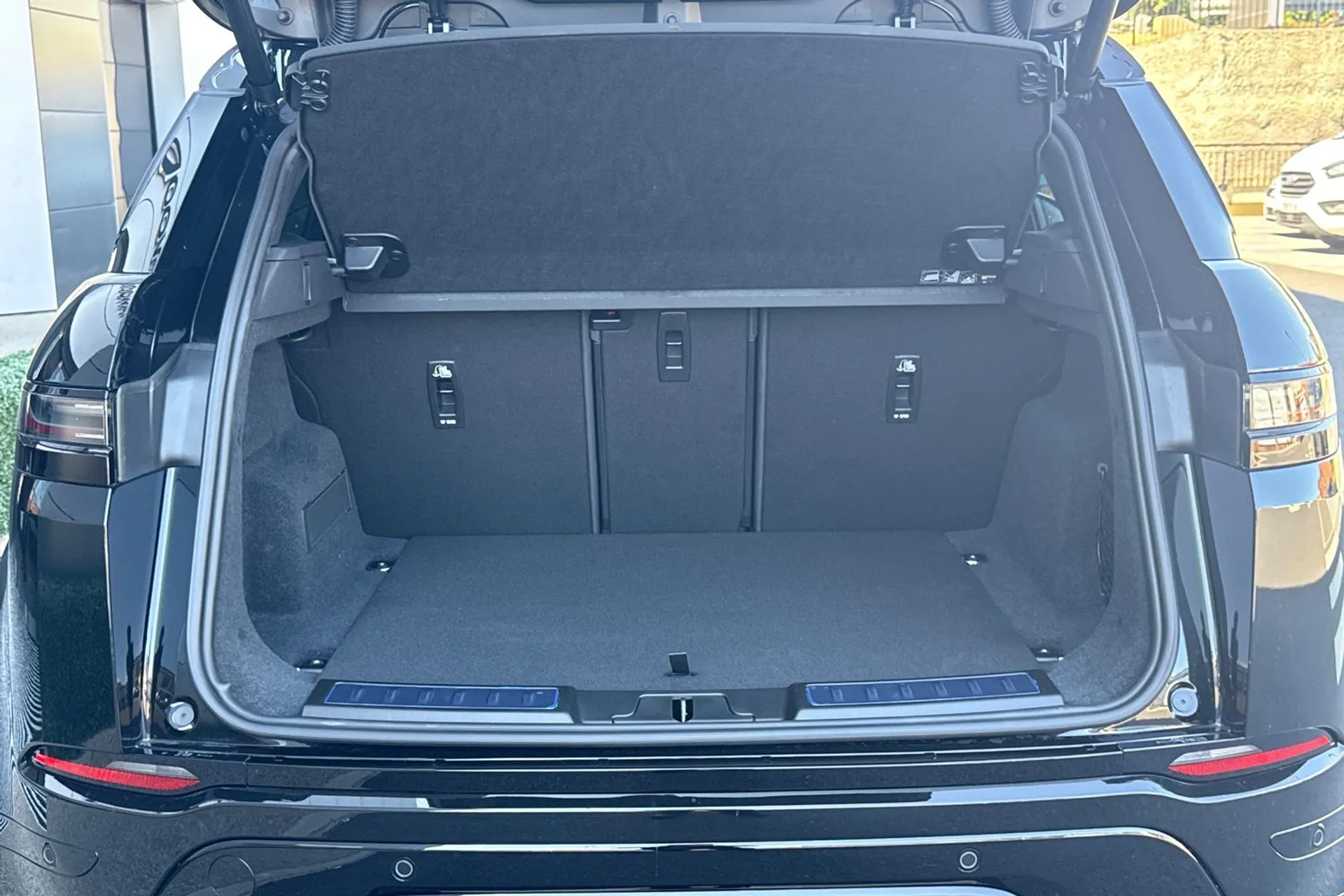 LAND ROVER RANGE ROVER EVOQUE thumbnail image number 28