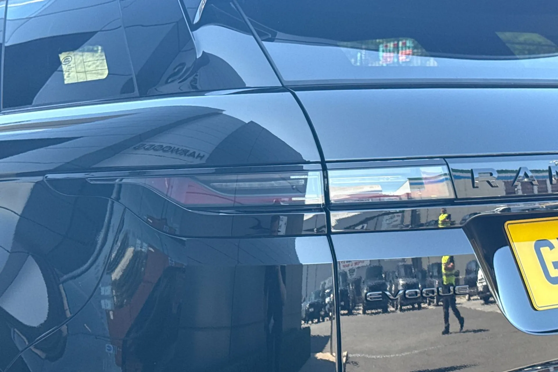 LAND ROVER RANGE ROVER EVOQUE thumbnail image number 26