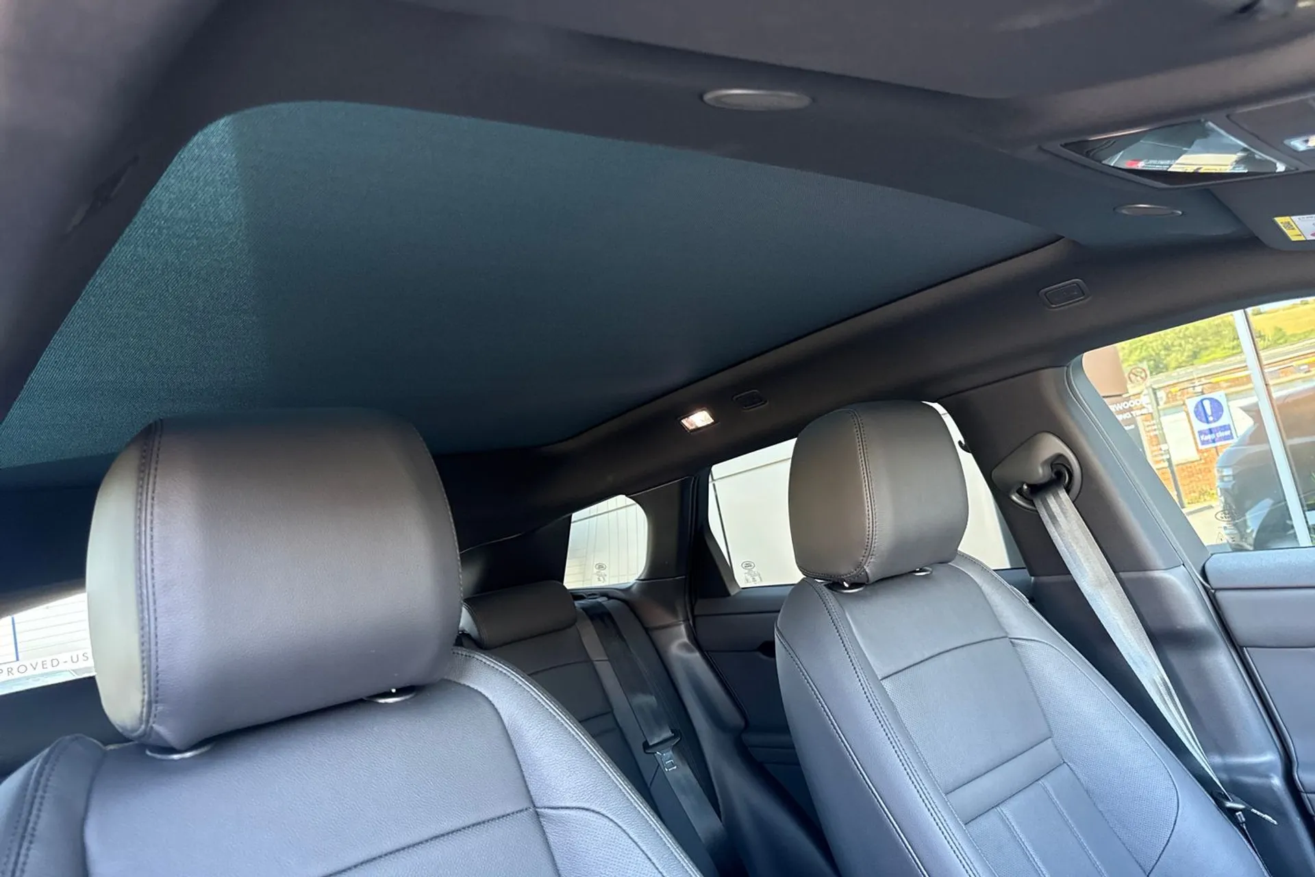 LAND ROVER RANGE ROVER EVOQUE thumbnail image number 8