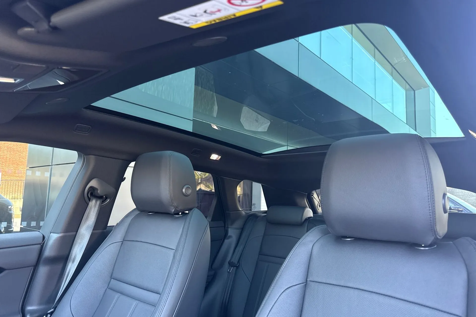 LAND ROVER RANGE ROVER EVOQUE thumbnail image number 35