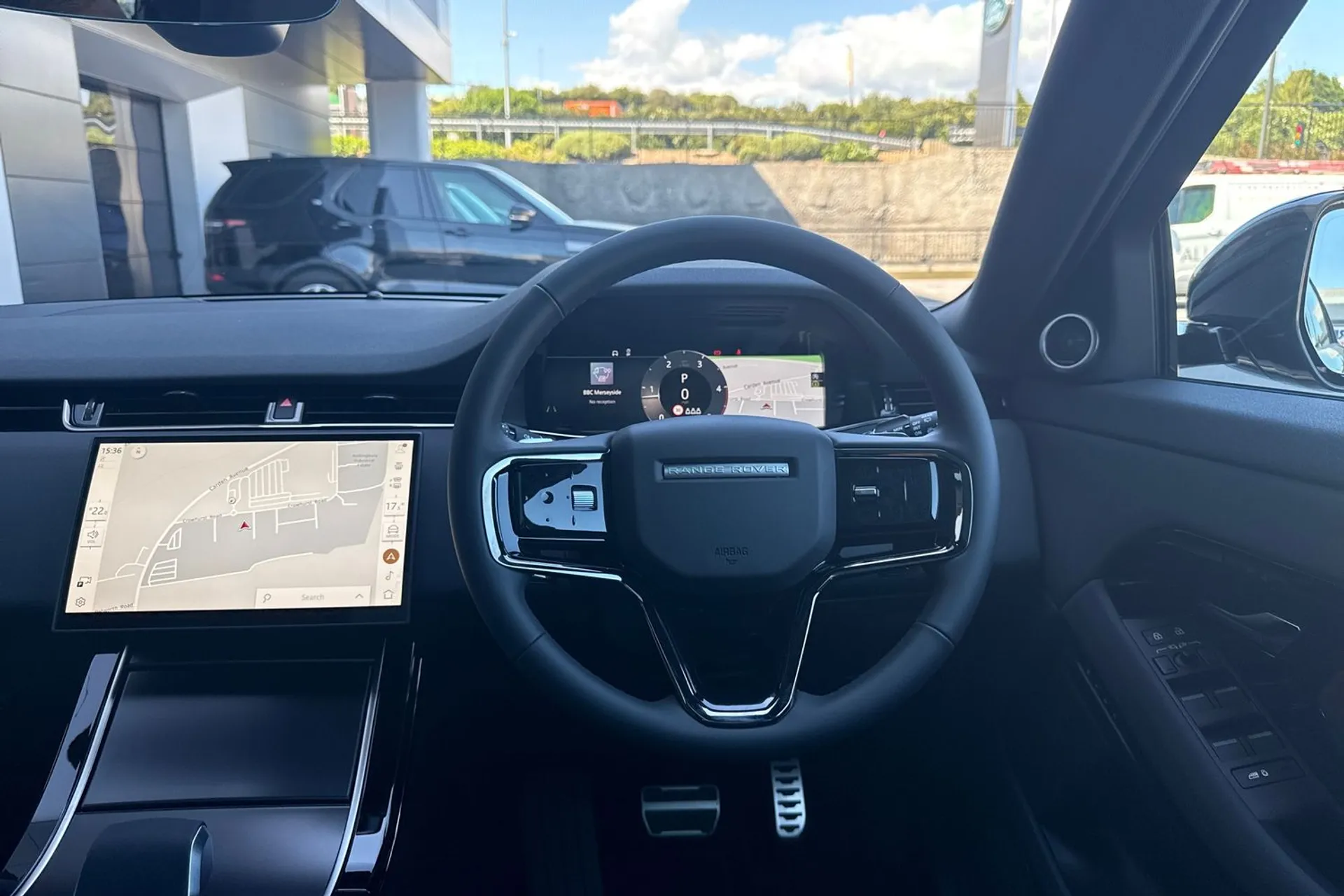 LAND ROVER RANGE ROVER EVOQUE thumbnail image number 41