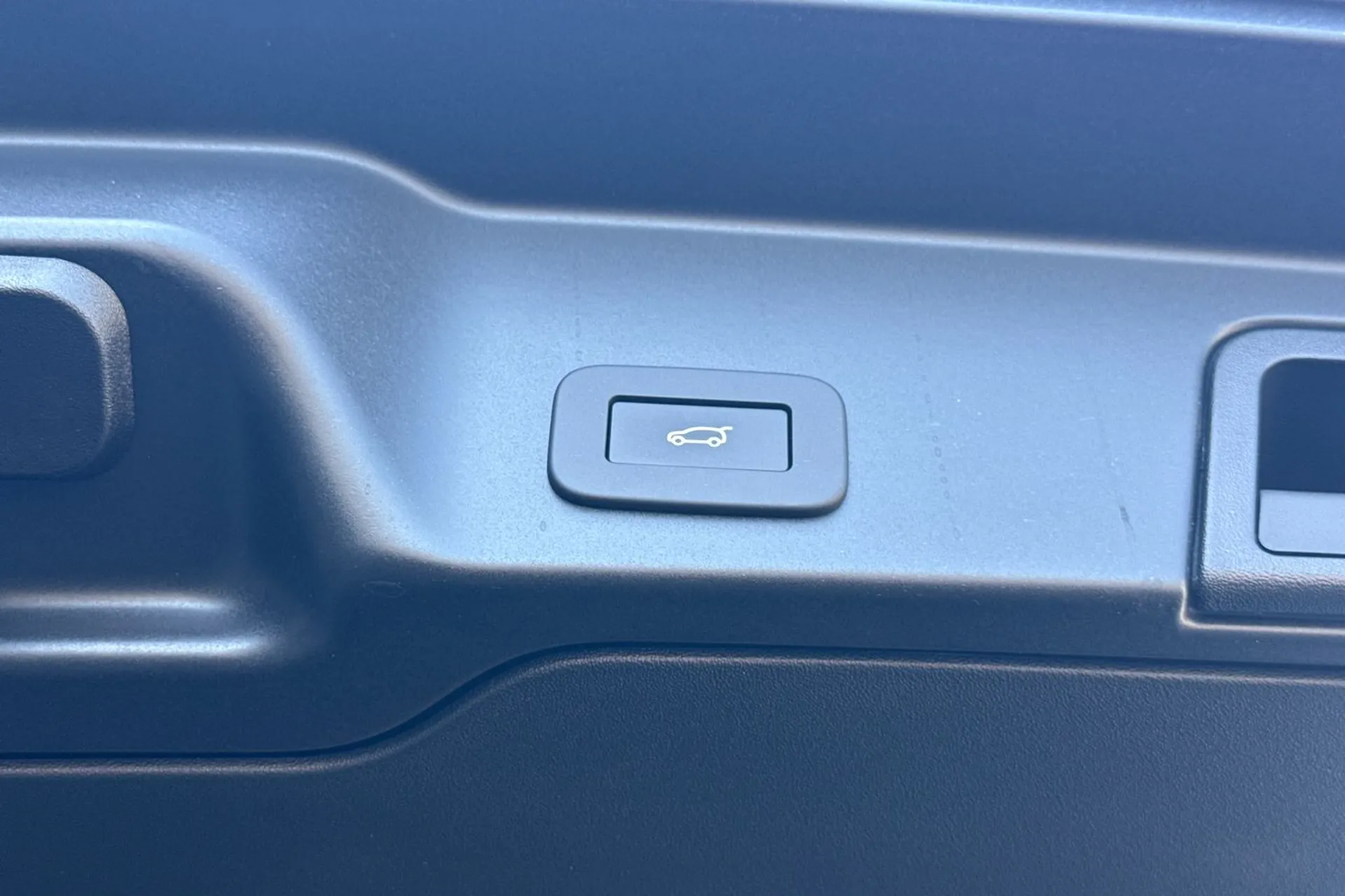 LAND ROVER RANGE ROVER EVOQUE thumbnail image number 29