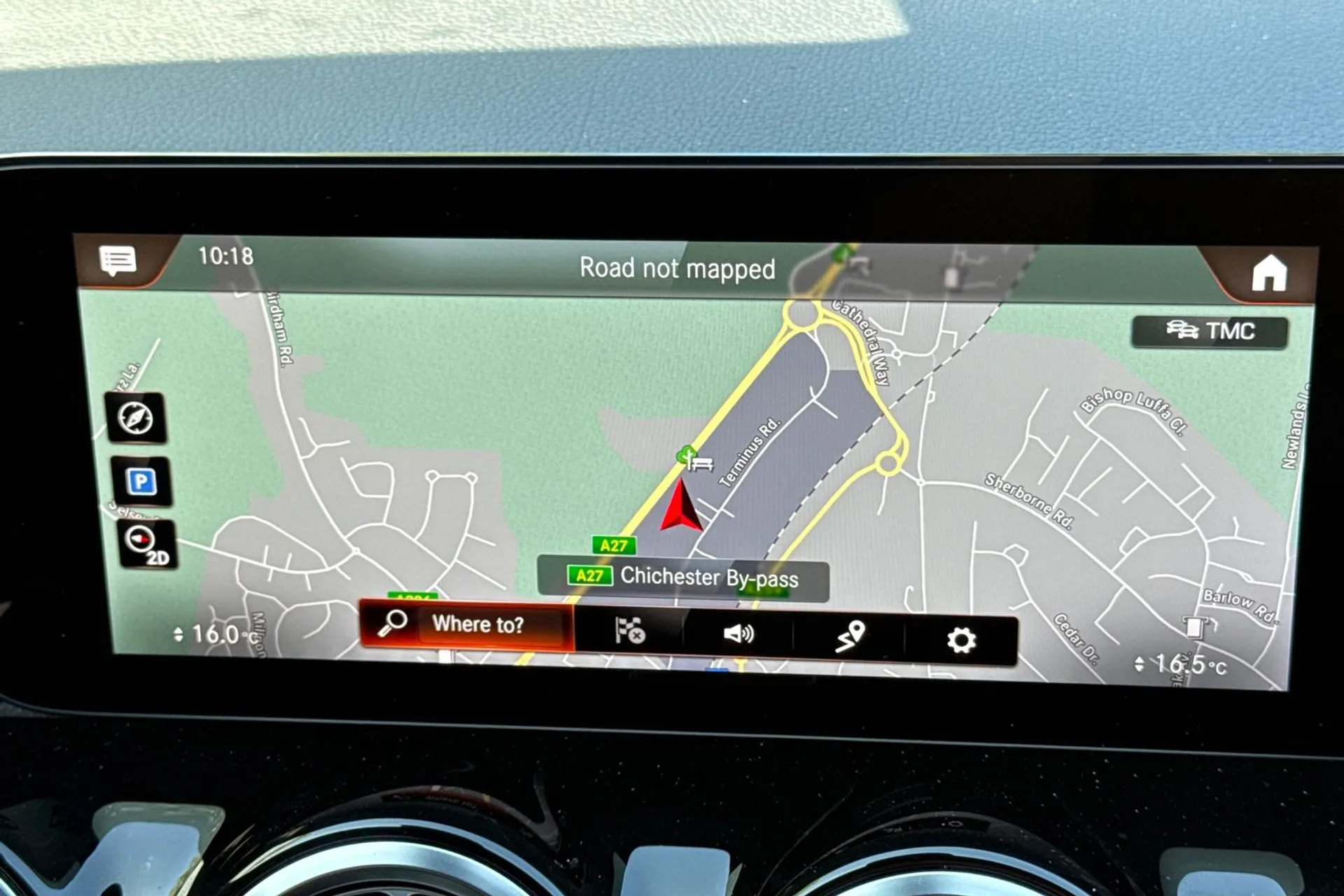 MERCEDES-BENZ GLA thumbnail image number 4