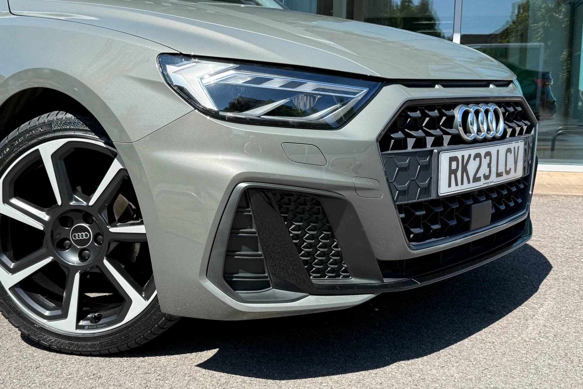 Audi A1 thumbnail image number 8