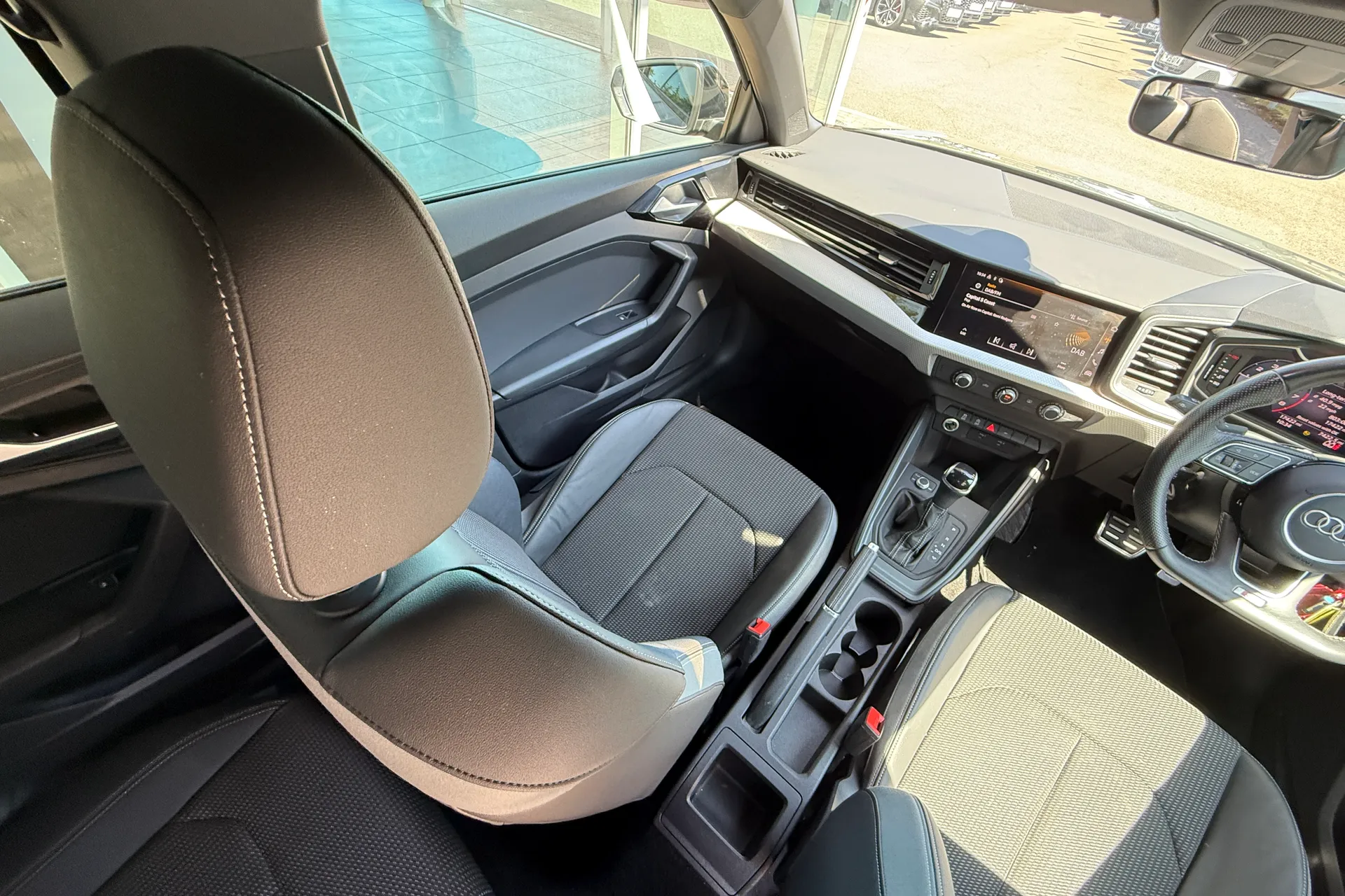 Audi A1 thumbnail image number 35