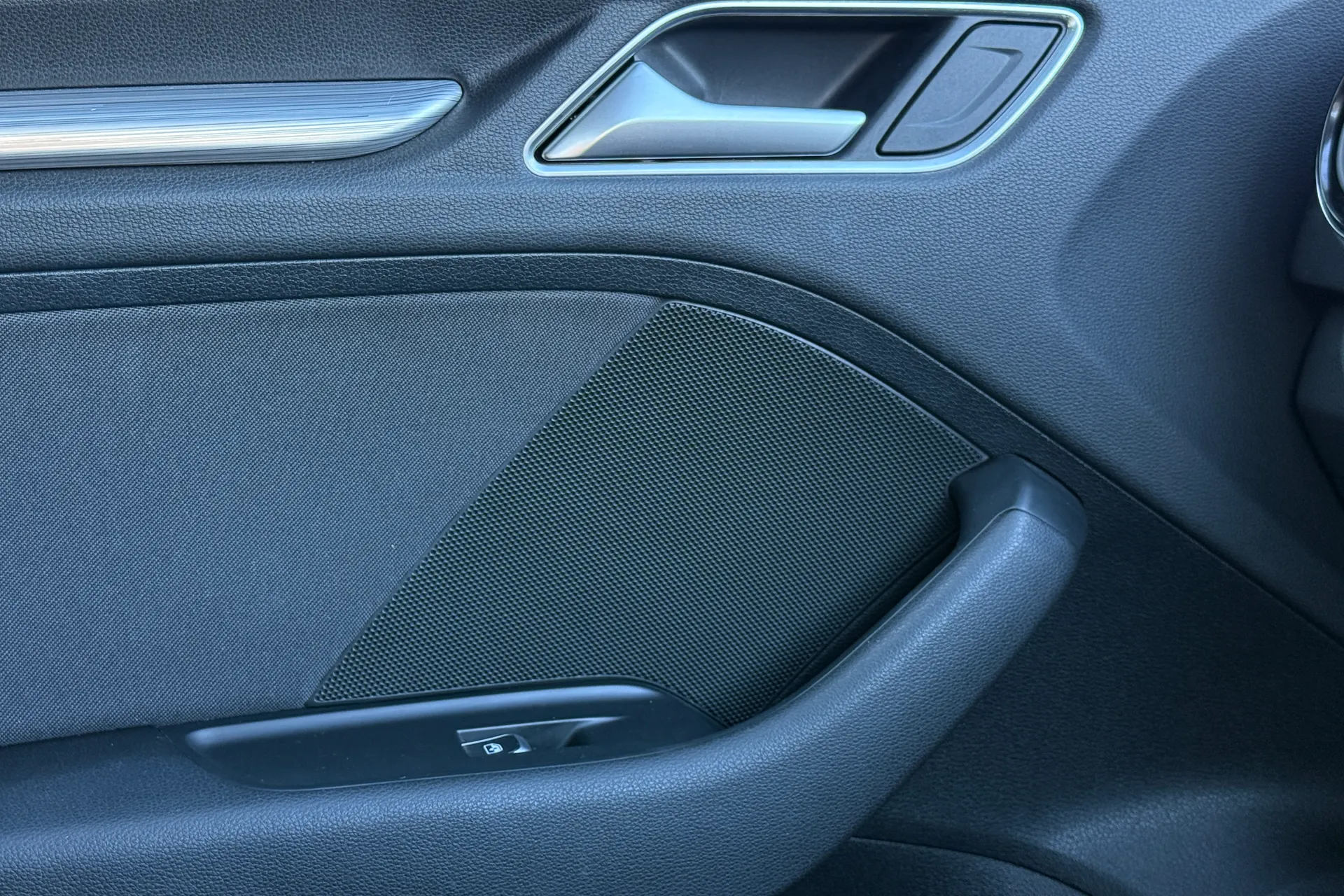 Audi A3 thumbnail image number 20