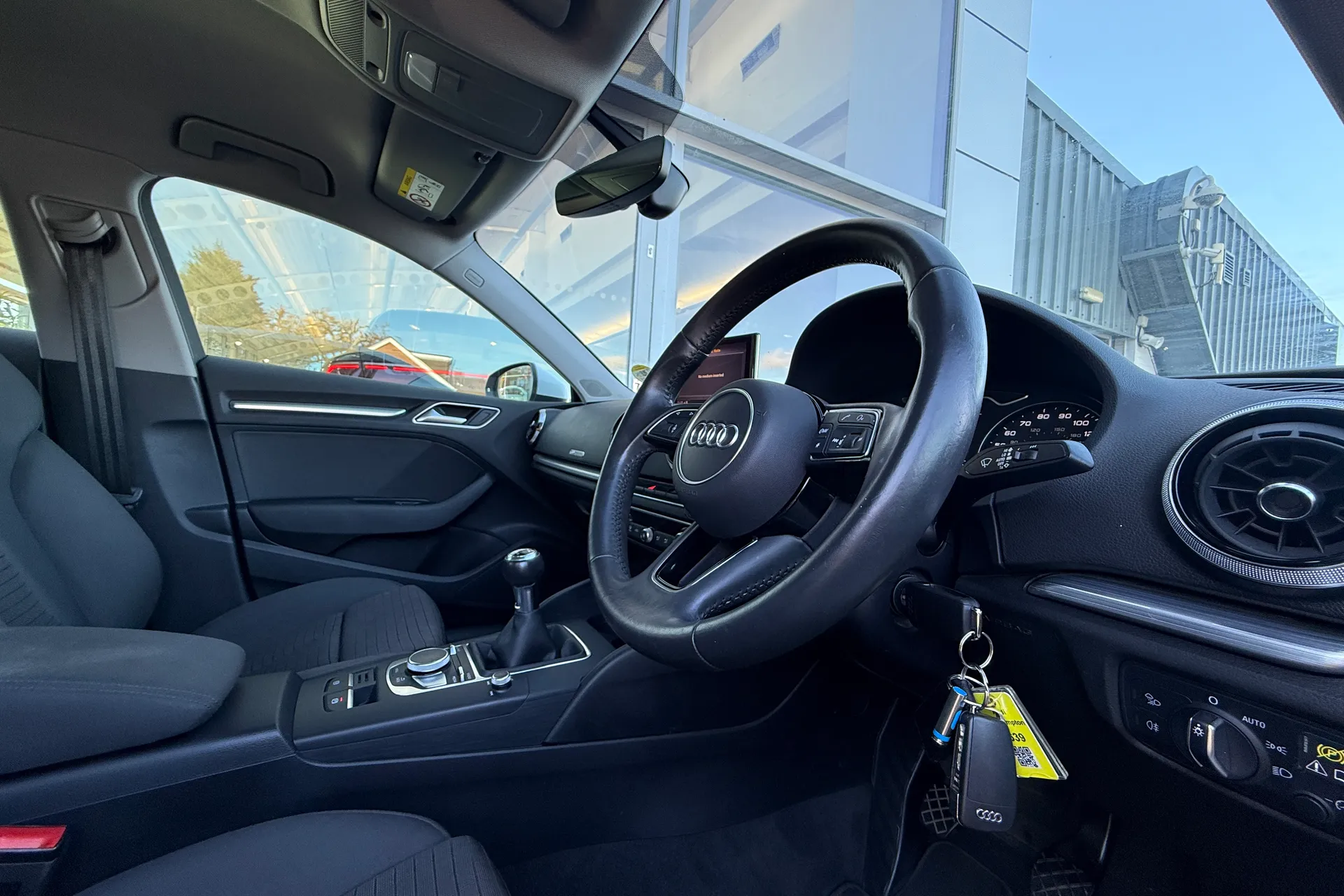 Audi A3 thumbnail image number 9