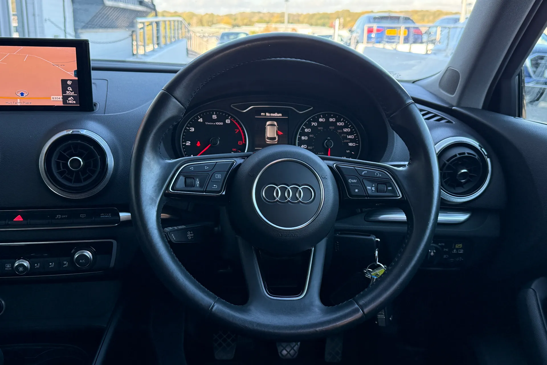 Audi A3 thumbnail image number 27