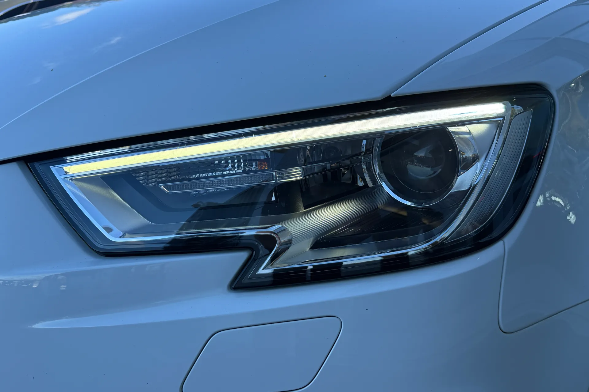 Audi A3 thumbnail image number 41