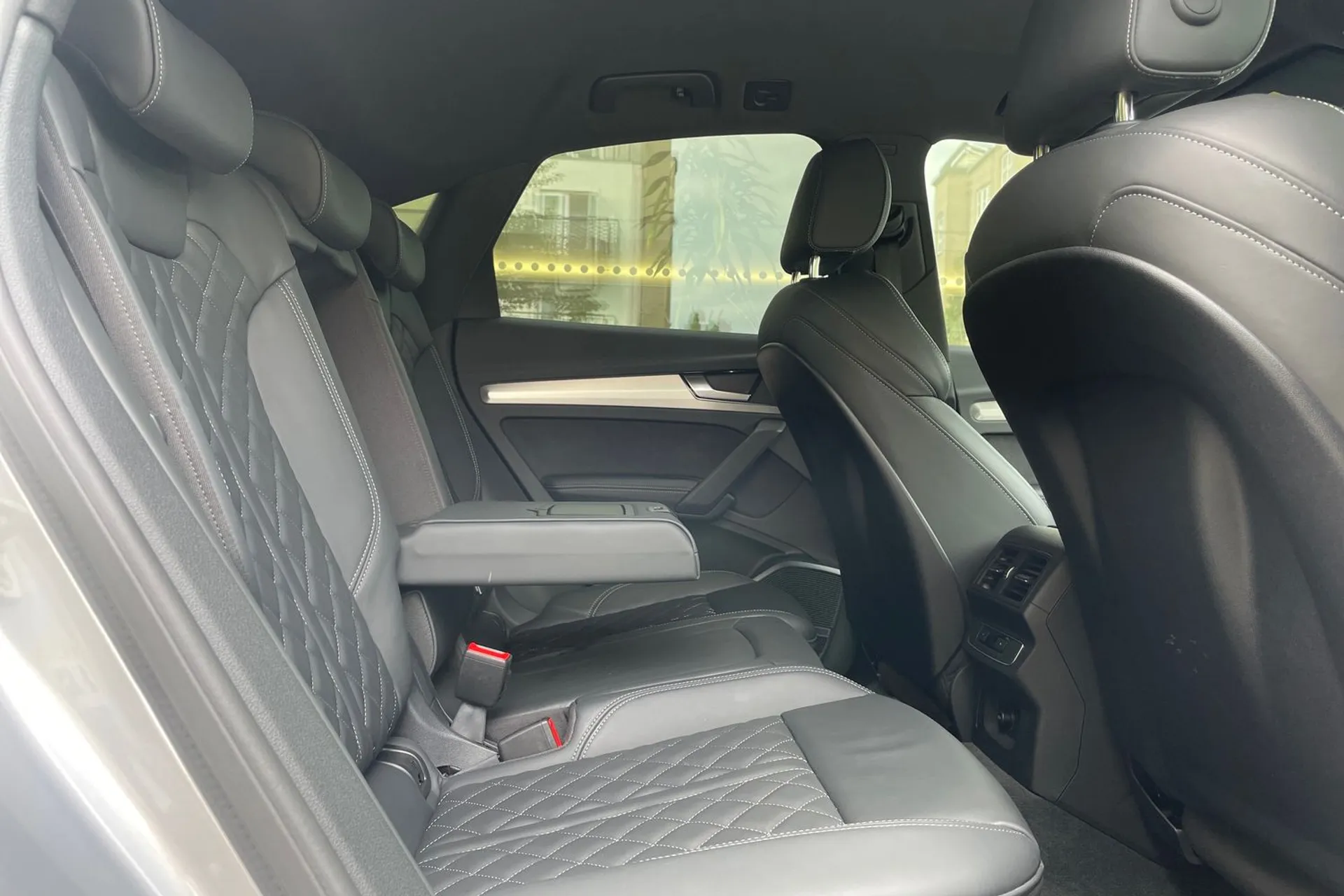 Audi Q5 thumbnail image number 22
