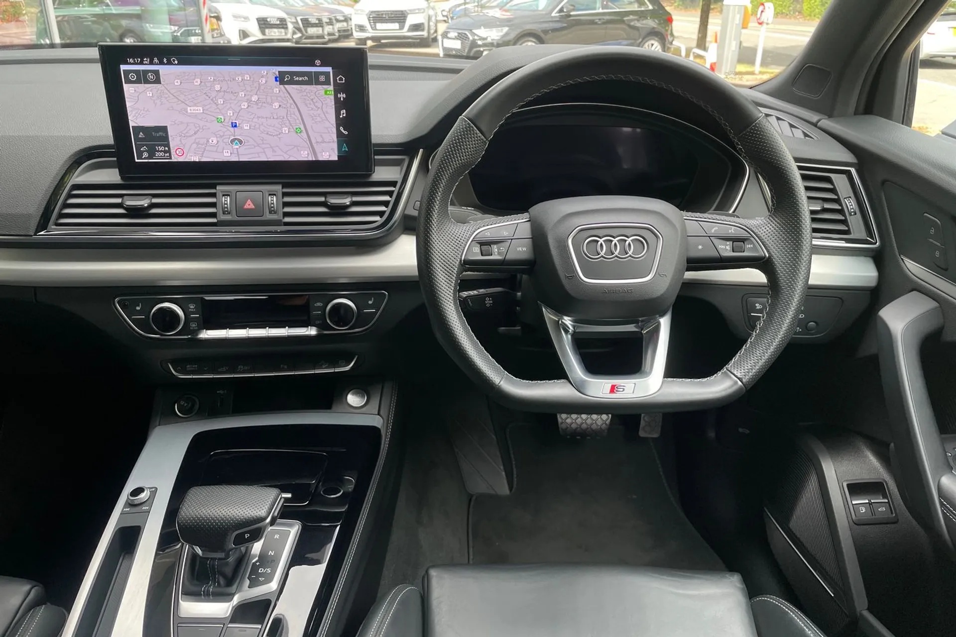 Audi Q5 thumbnail image number 4
