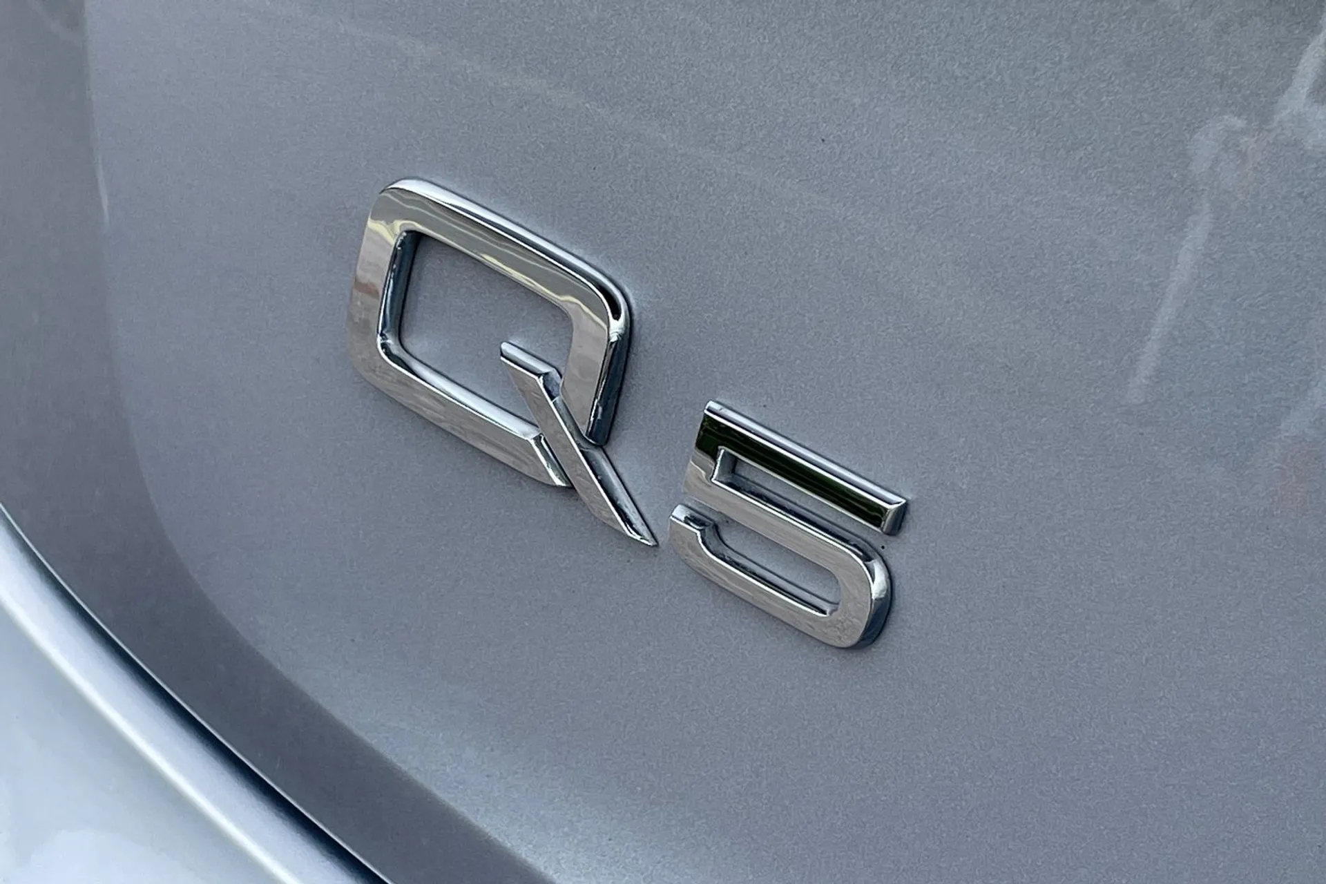 Audi Q5 thumbnail image number 48