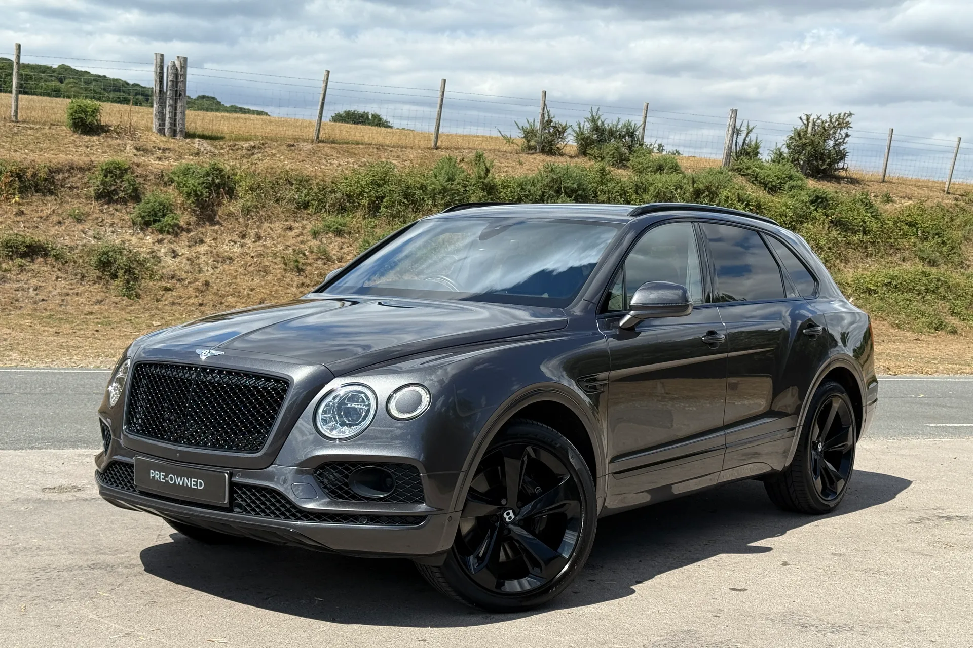 Bentley BENTAYGA V8 D AUTO thumbnail image number 8