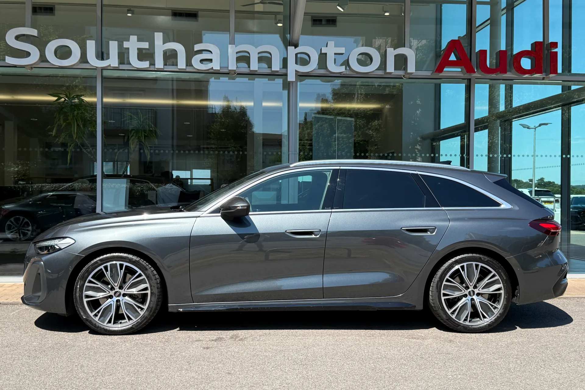 Audi A5 thumbnail image number 49