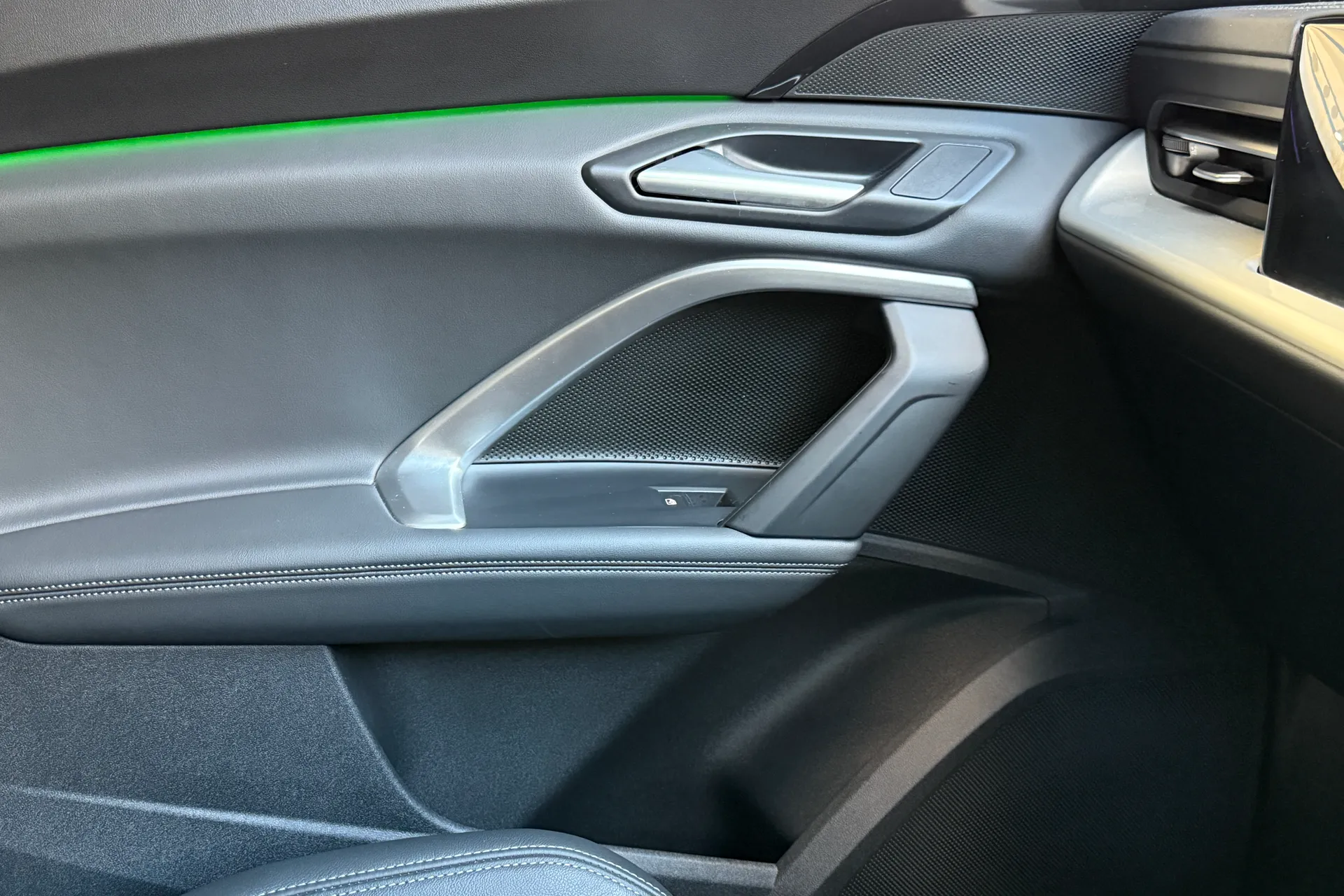 Audi Q5 thumbnail image number 20