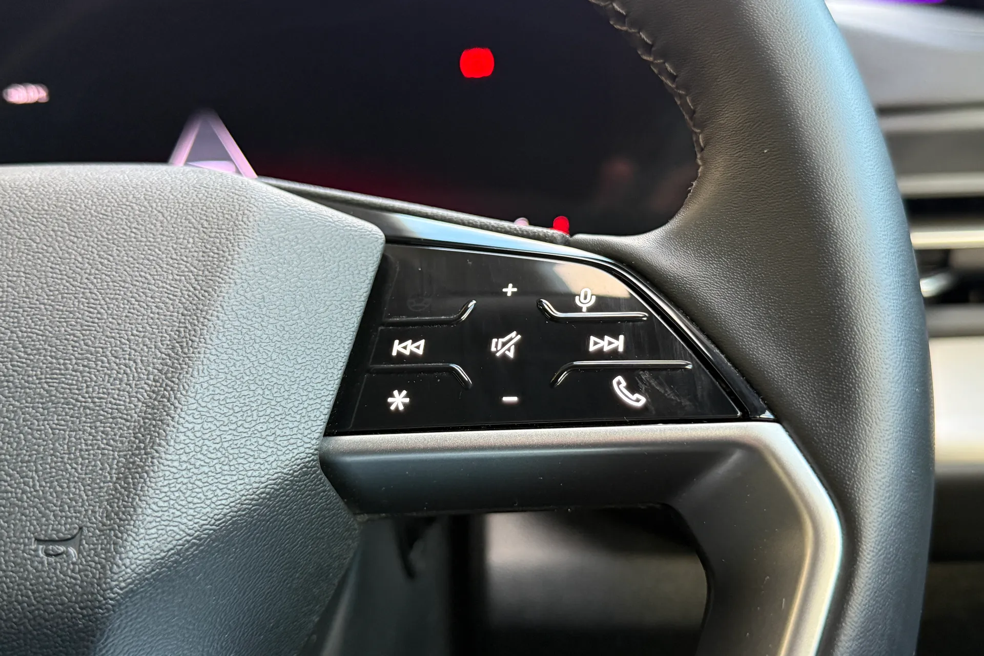 Audi Q5 thumbnail image number 18