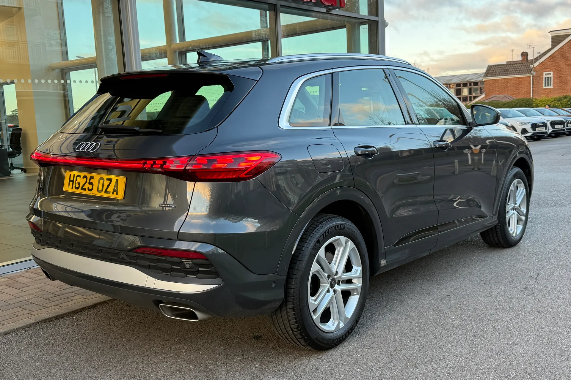 Audi Q5 thumbnail image number 47