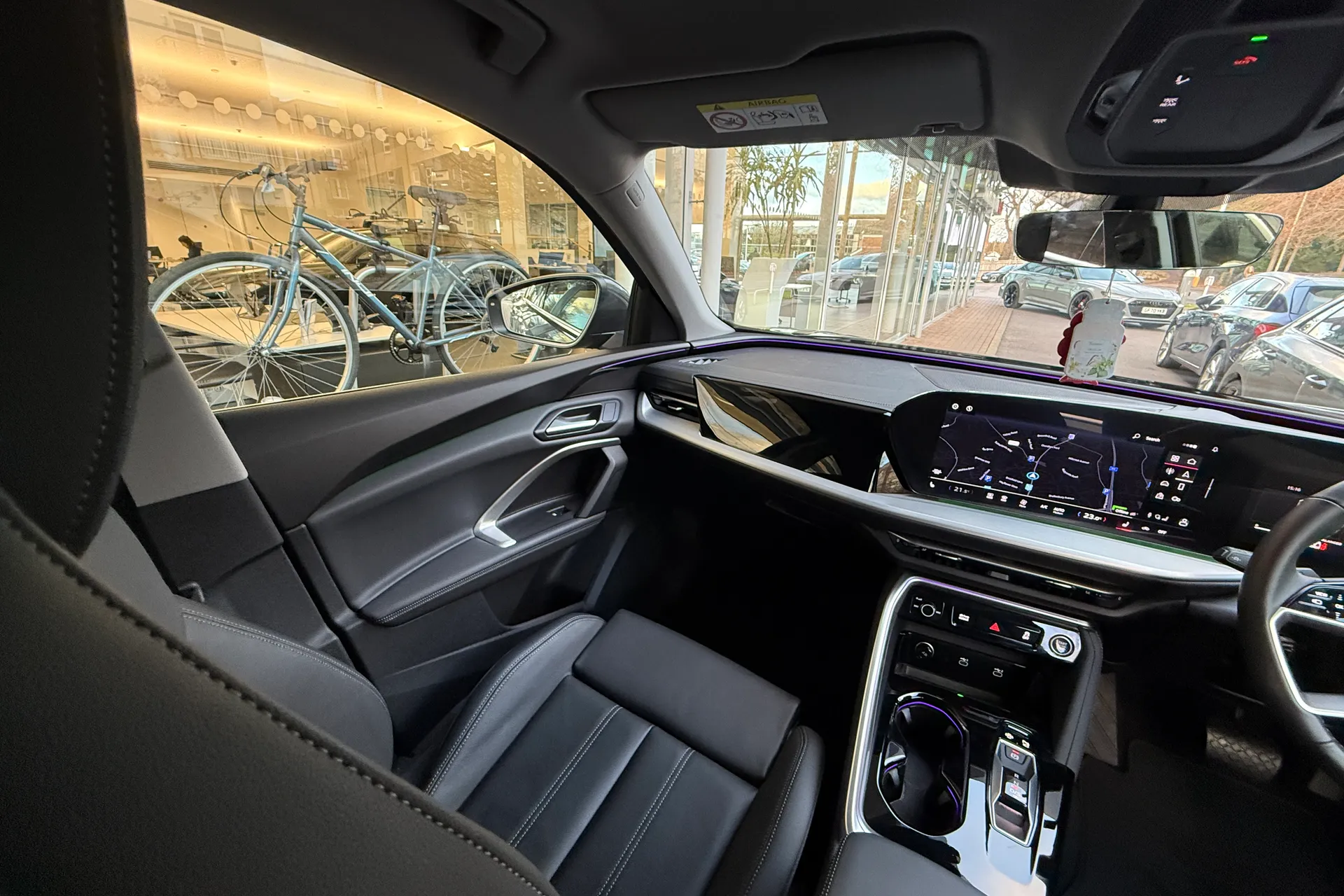 Audi Q5 thumbnail image number 31