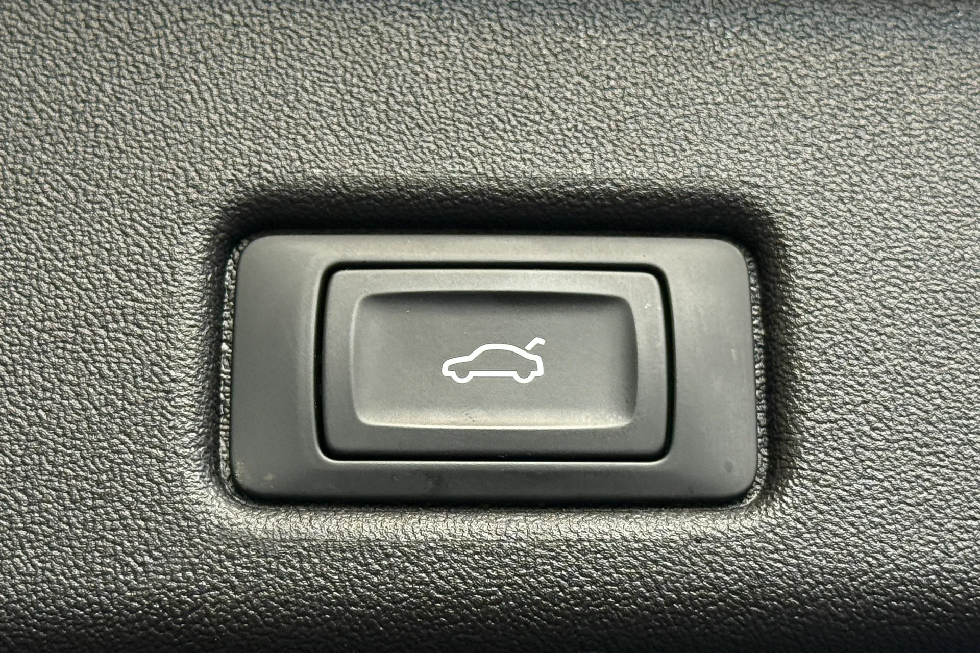 Audi Q5 thumbnail image number 37