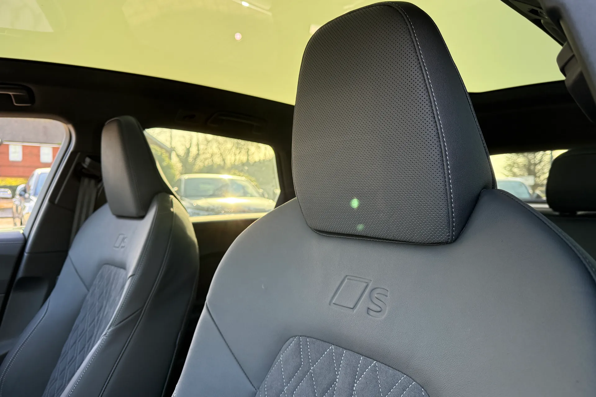 Audi A5 thumbnail image number 31