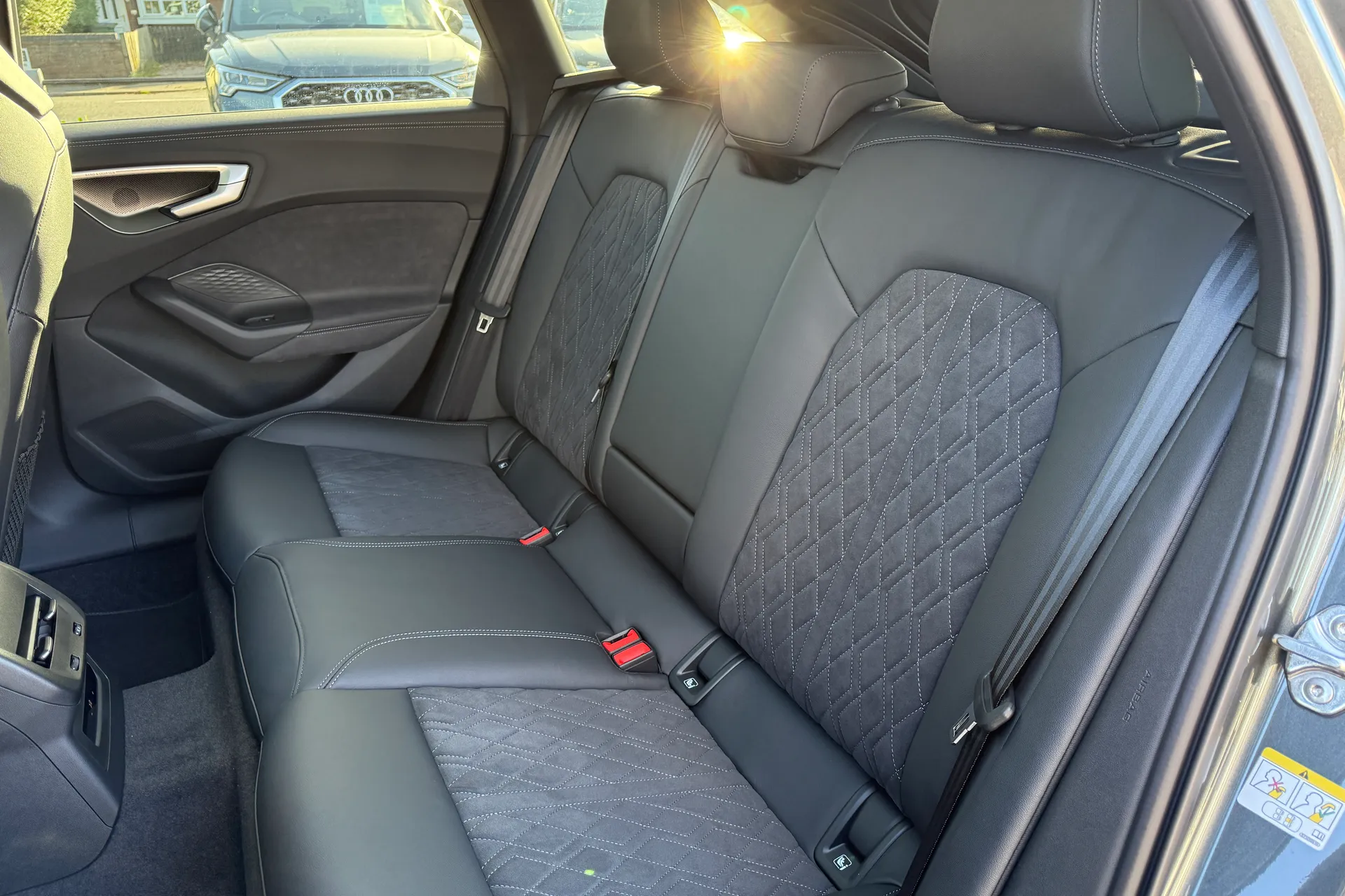 Audi A5 thumbnail image number 45