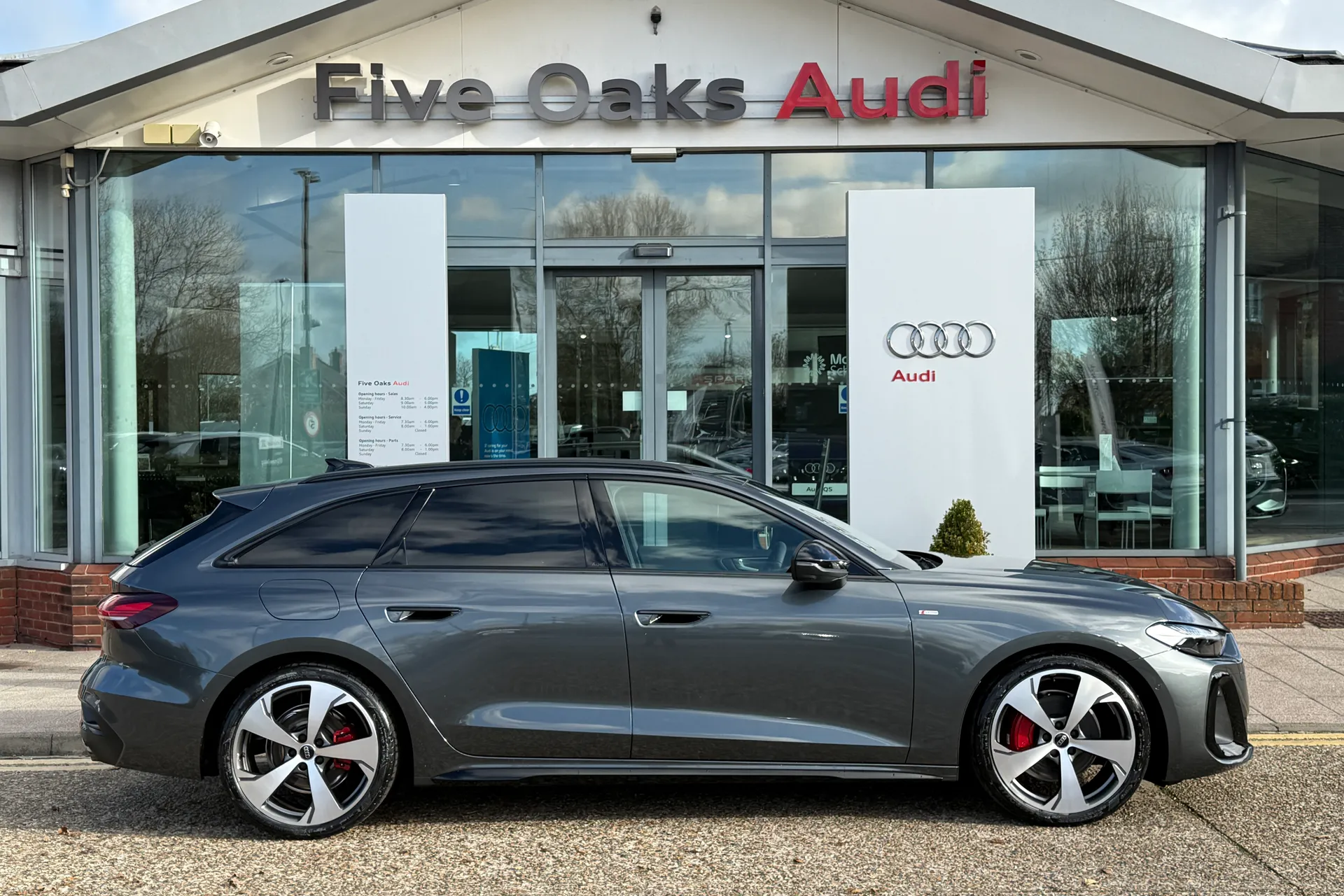 Audi A5 thumbnail image number 2