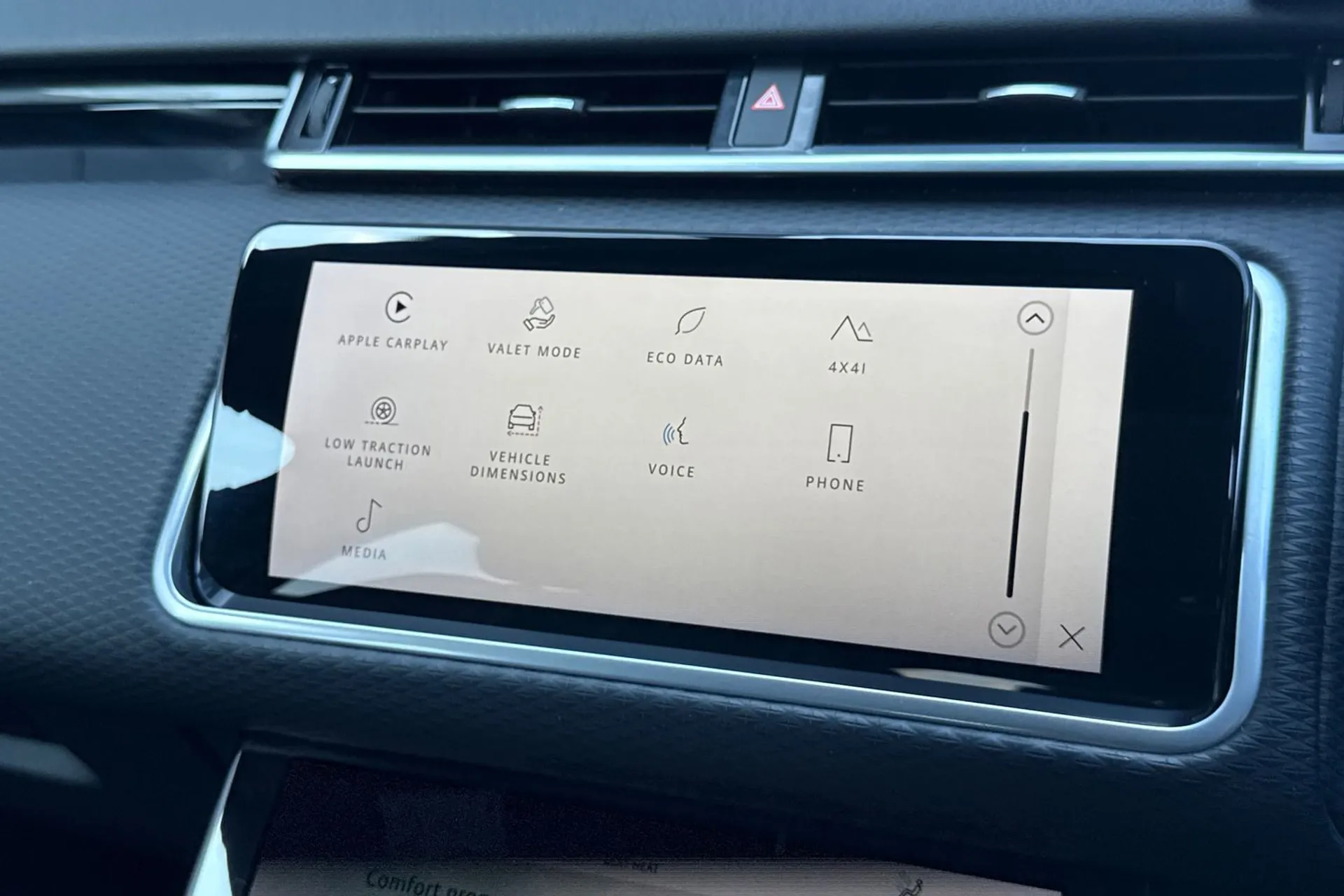 LAND ROVER RANGE ROVER VELAR thumbnail image number 63