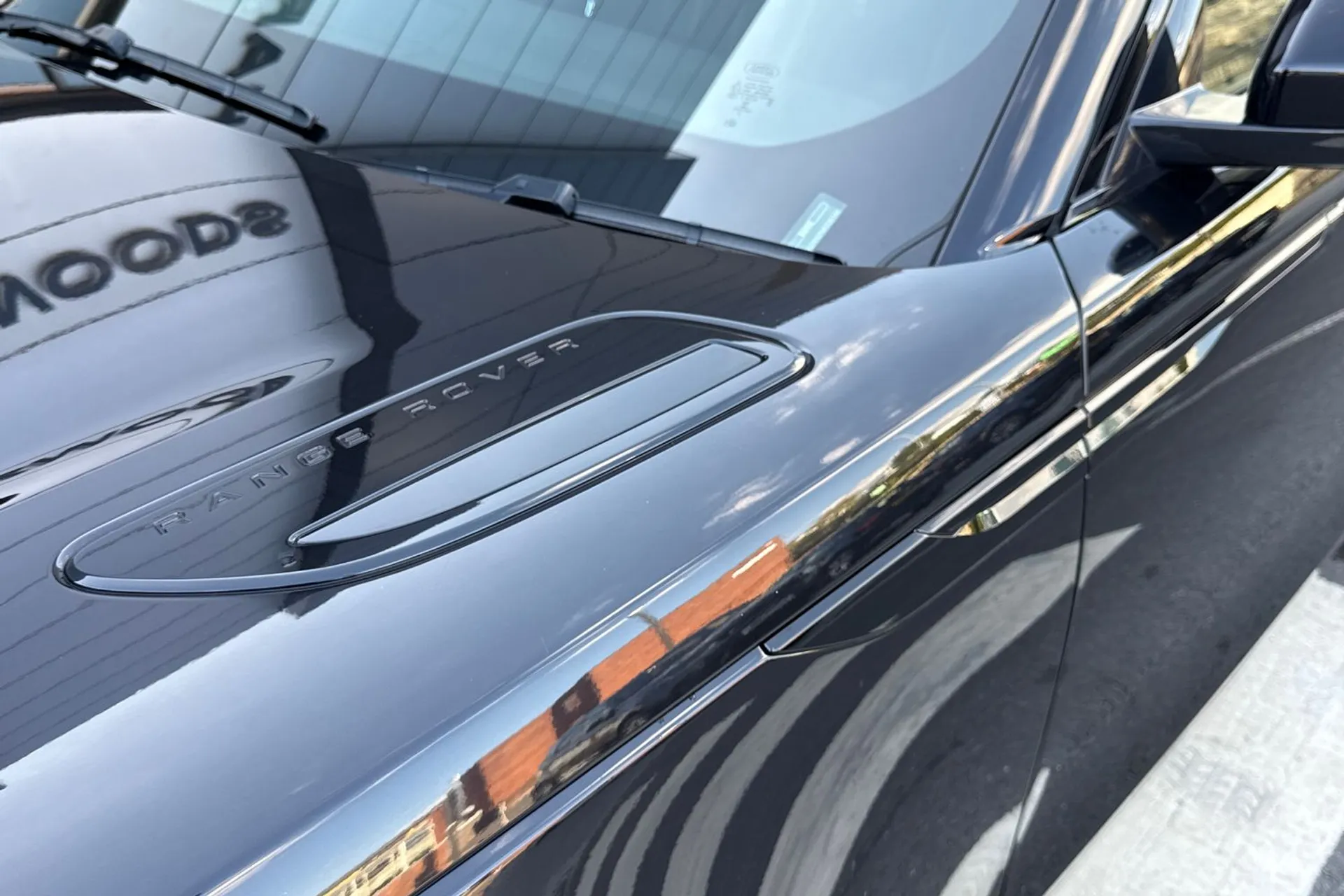 LAND ROVER RANGE ROVER VELAR thumbnail image number 65