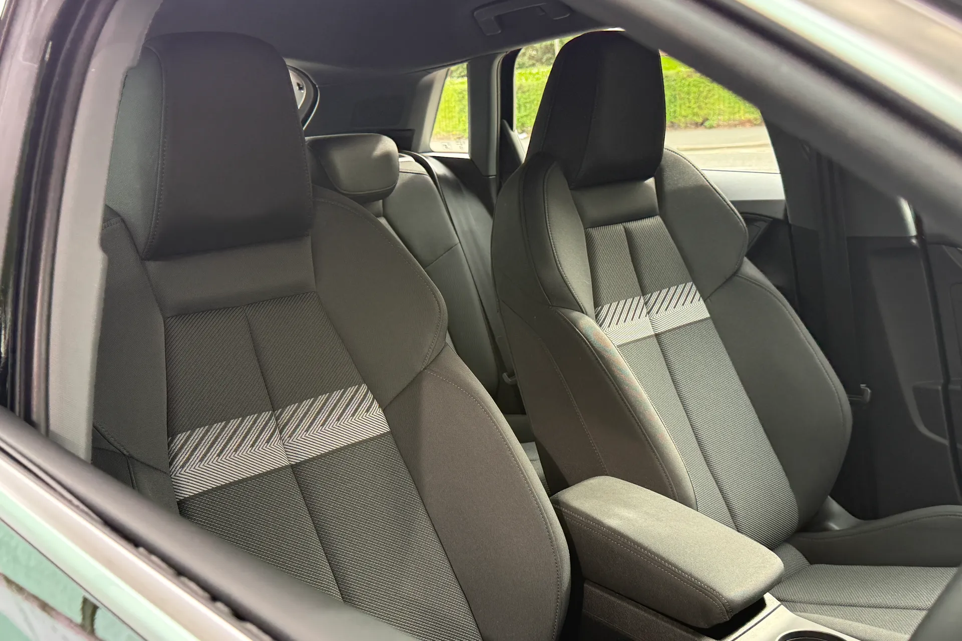 Audi A3 thumbnail image number 32