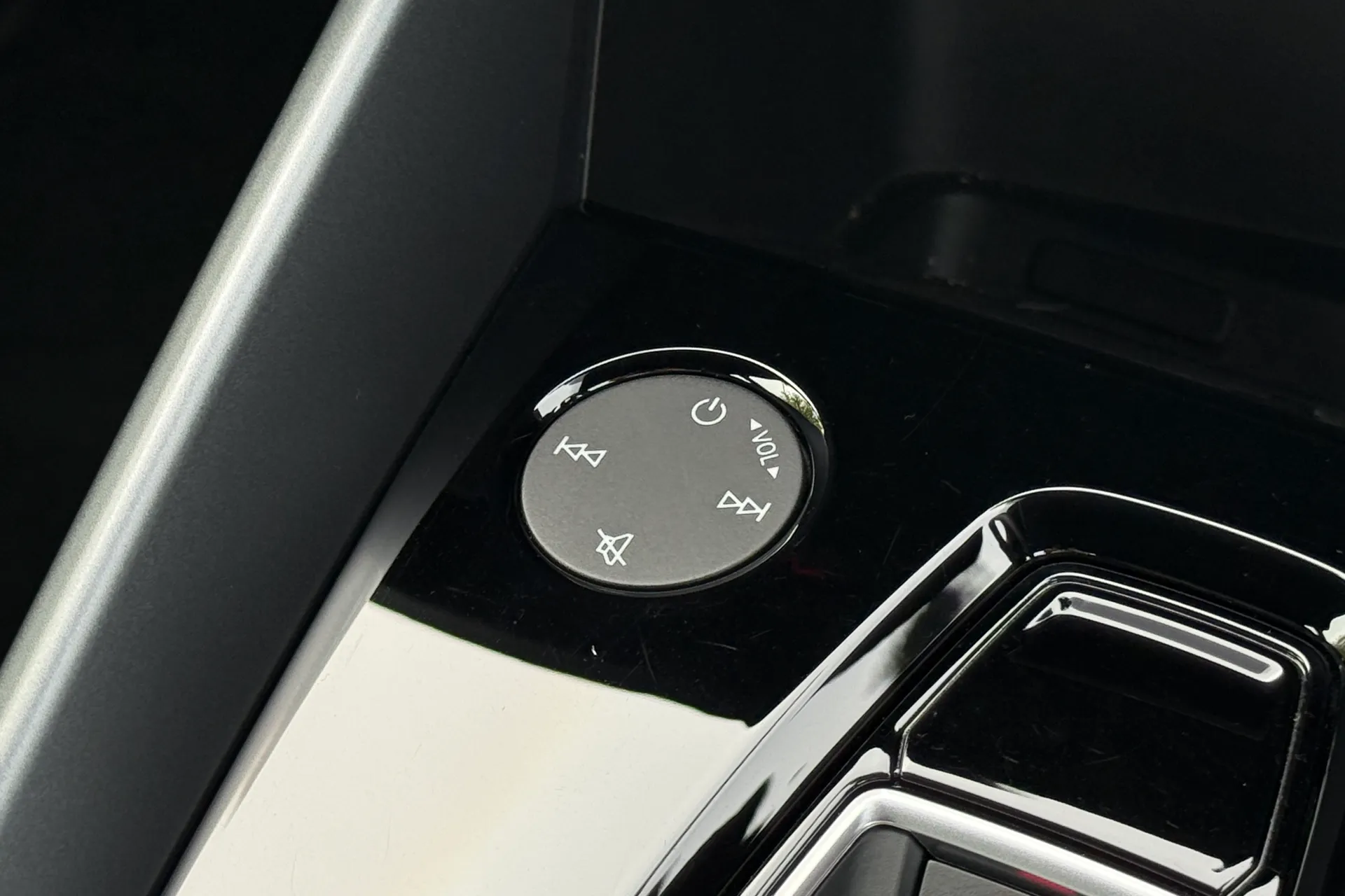 Audi A3 thumbnail image number 22