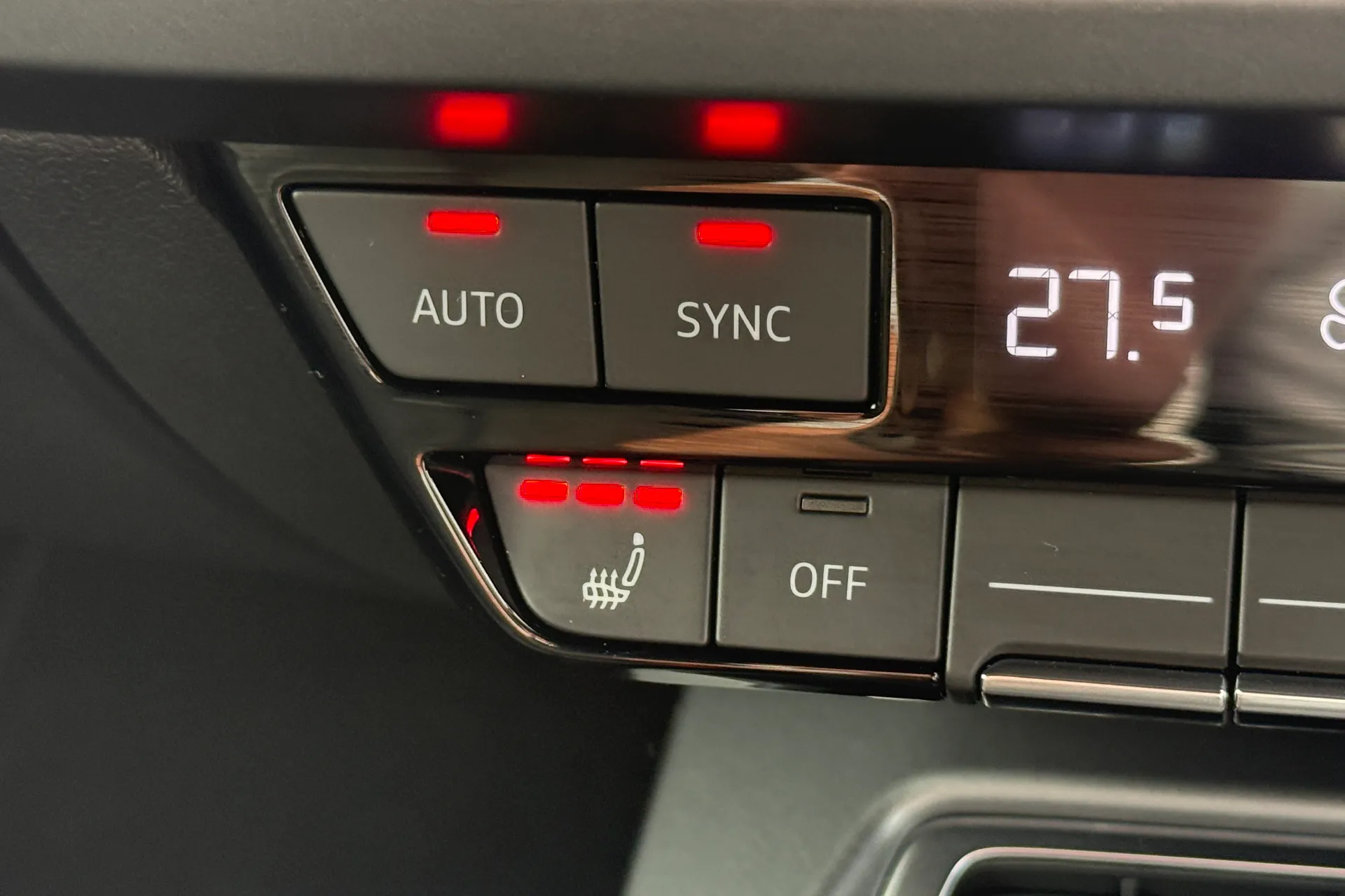 Audi A3 thumbnail image number 6