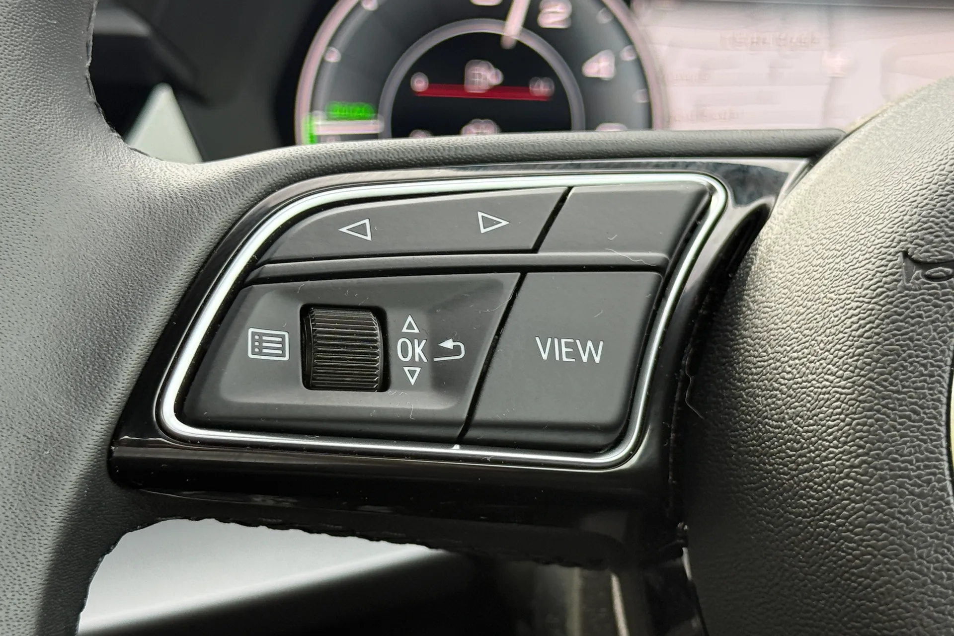 Audi A3 thumbnail image number 13