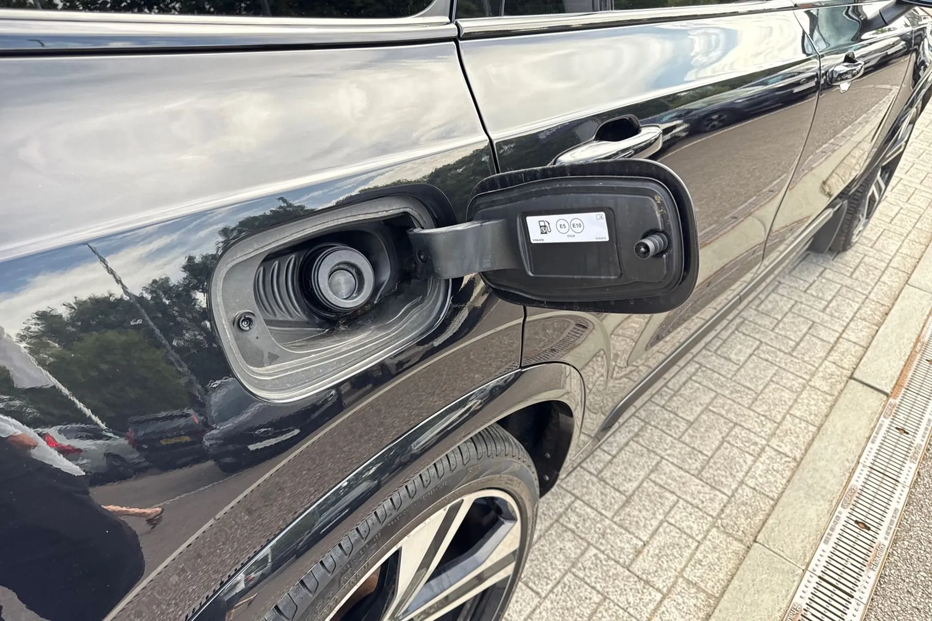 Volvo XC90 thumbnail image number 20
