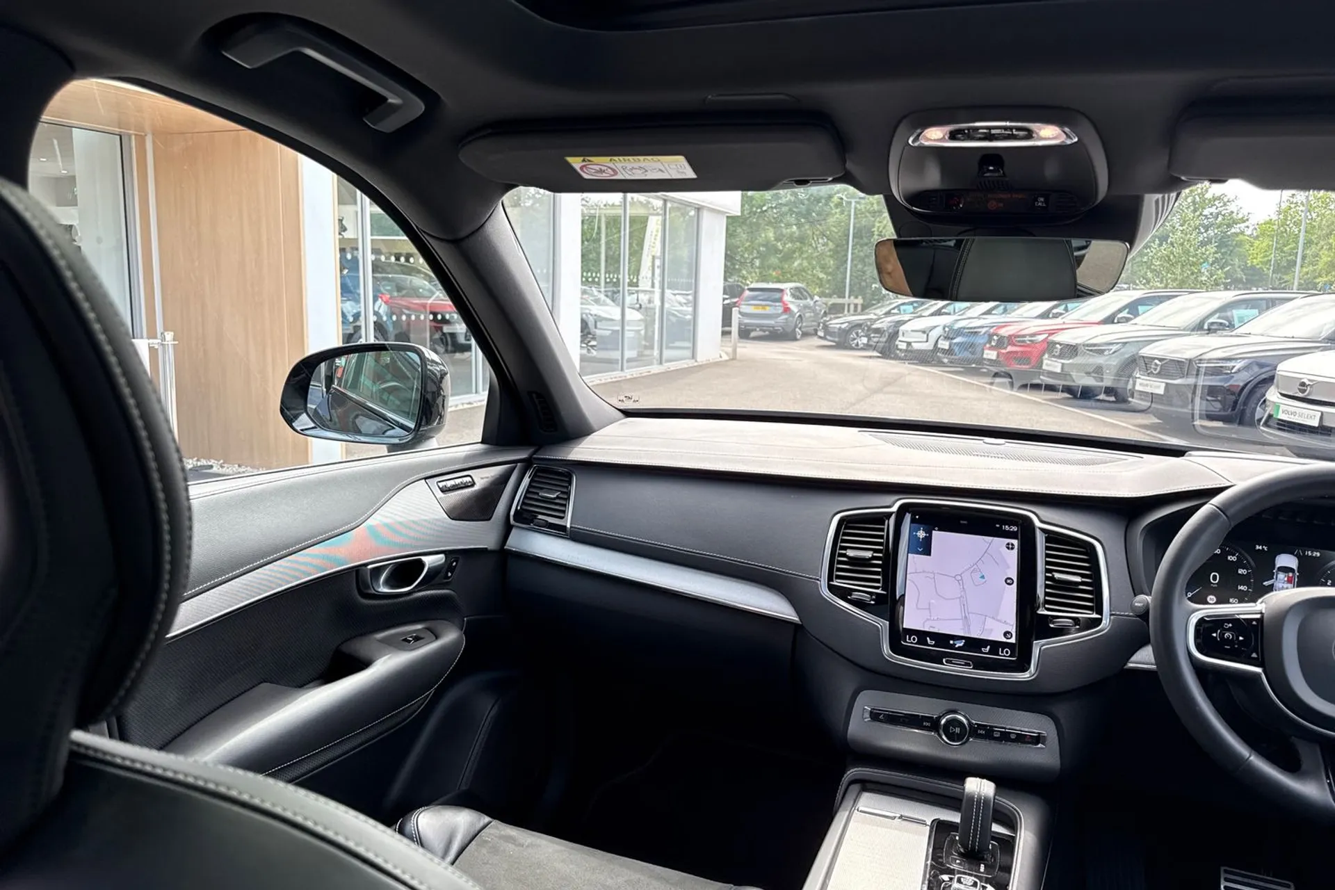 Volvo XC90 thumbnail image number 34
