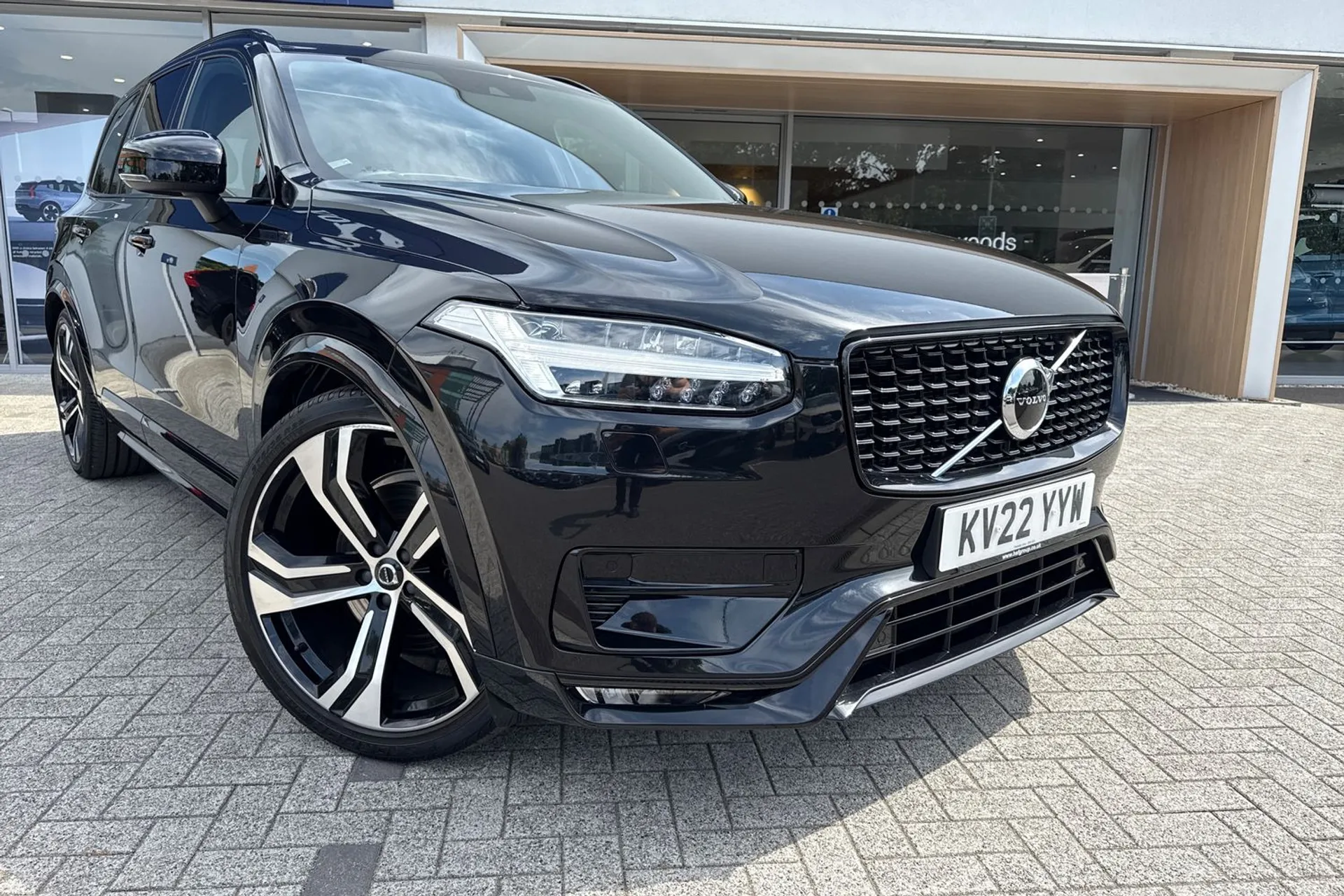 Volvo XC90 thumbnail image number 8