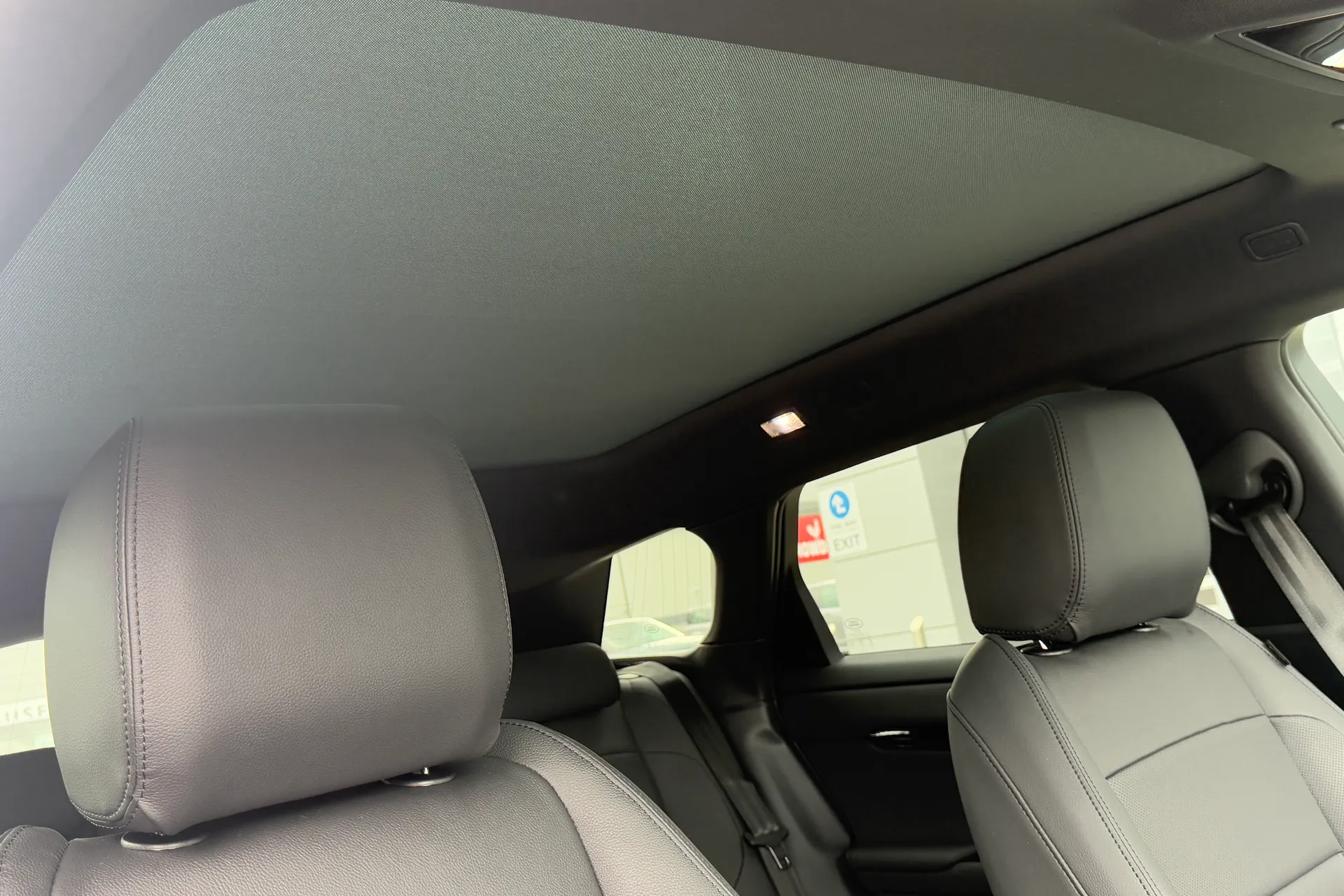 LAND ROVER RANGE ROVER EVOQUE thumbnail image number 12