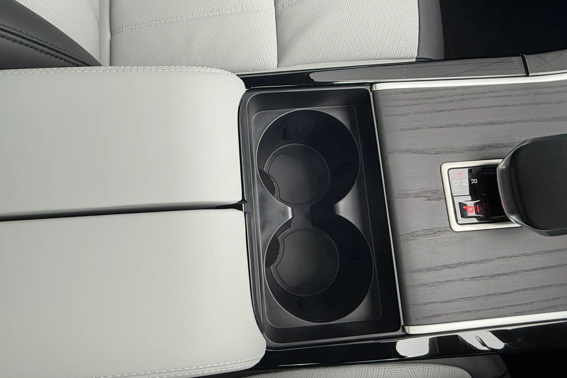 LAND ROVER RANGE ROVER EVOQUE thumbnail image number 68