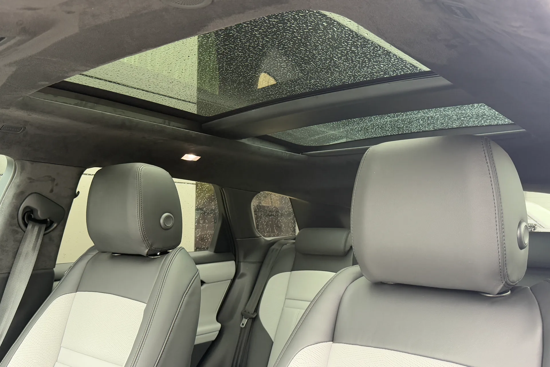 LAND ROVER RANGE ROVER EVOQUE thumbnail image number 63