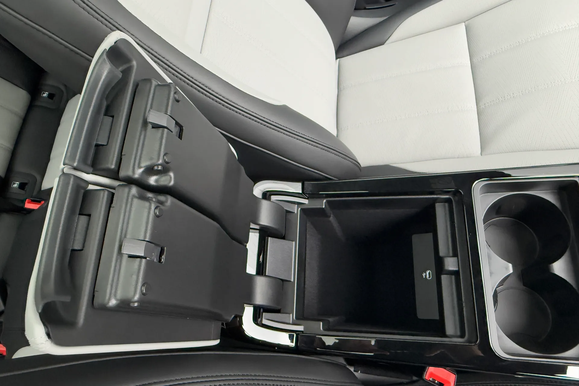 LAND ROVER RANGE ROVER EVOQUE thumbnail image number 78