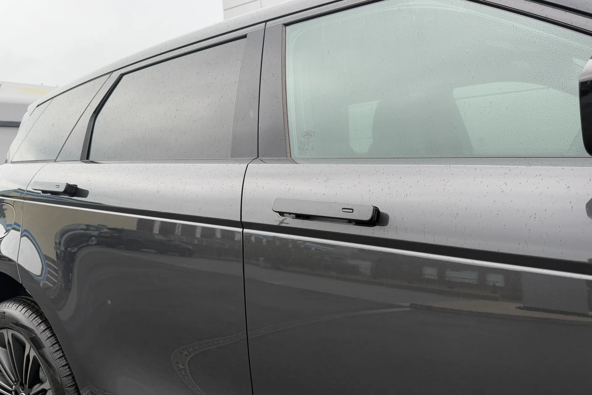 LAND ROVER RANGE ROVER EVOQUE thumbnail image number 42