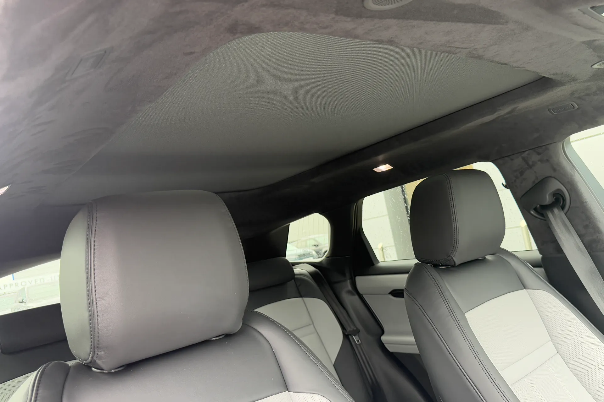 LAND ROVER RANGE ROVER EVOQUE thumbnail image number 12