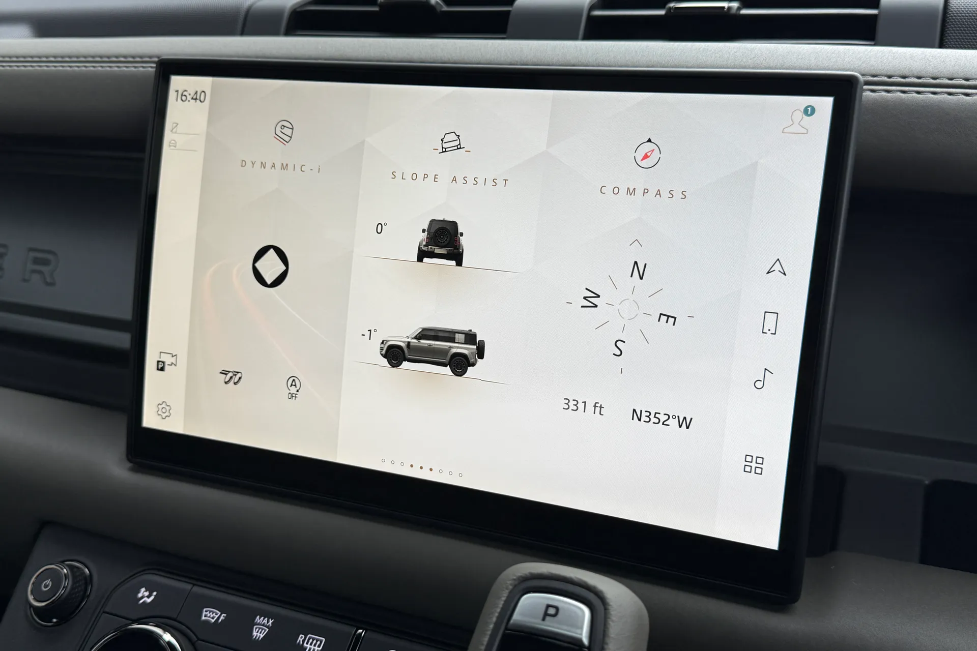 LAND ROVER Defender 110 thumbnail image number 49