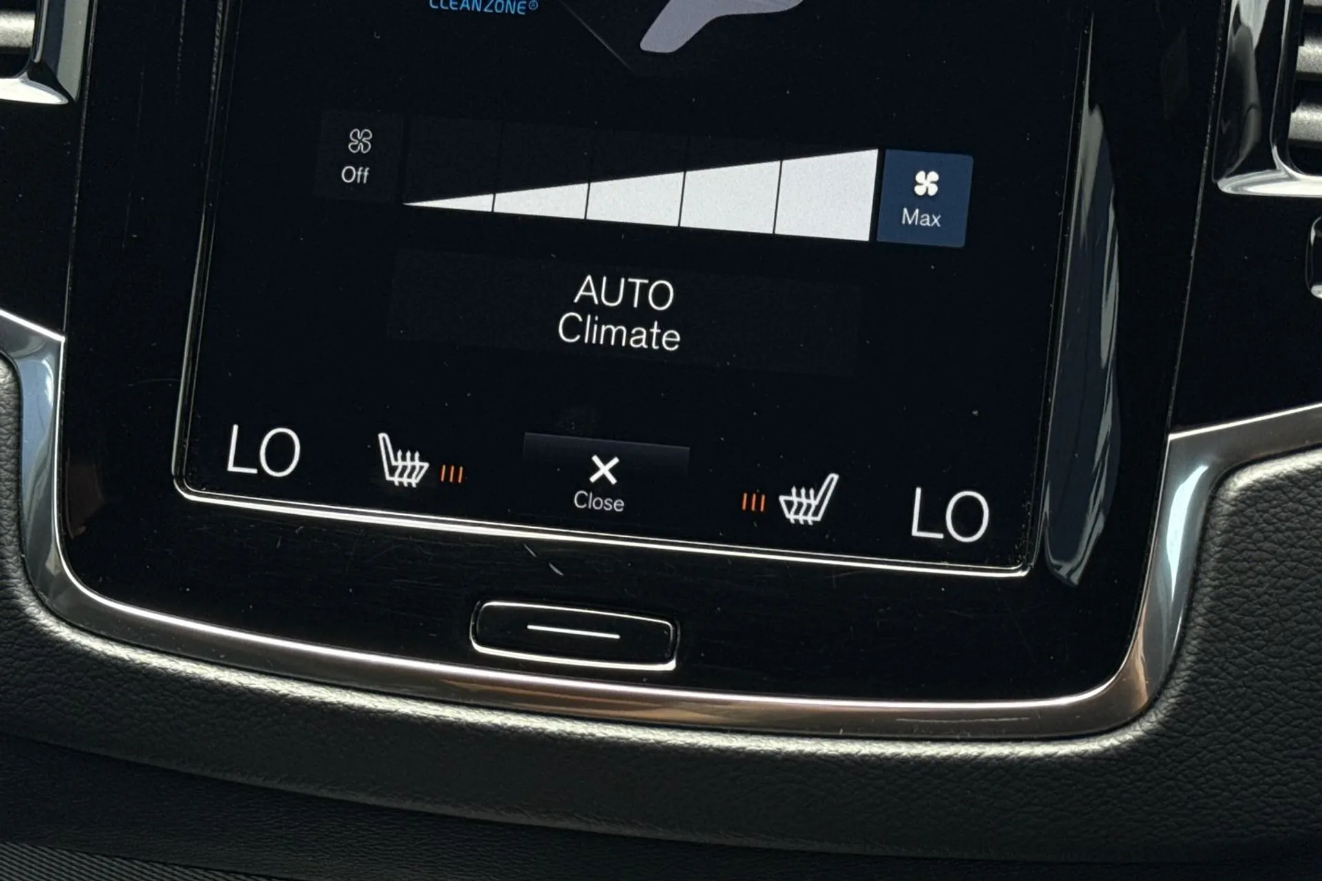 Volvo XC90 thumbnail image number 41
