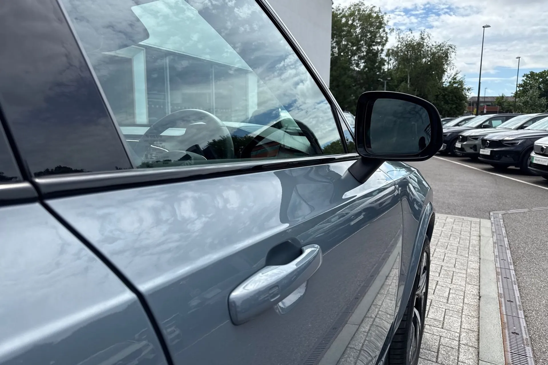 Volvo XC90 thumbnail image number 17