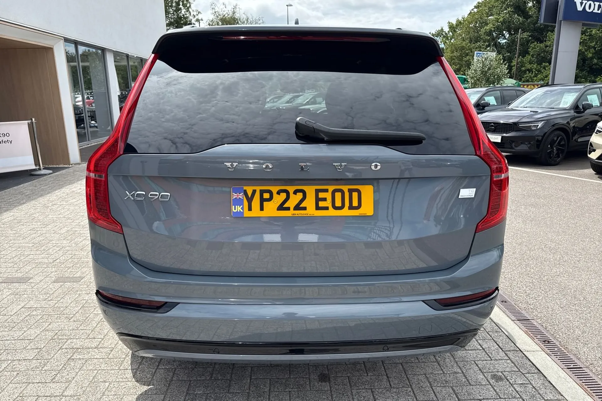 Volvo XC90 thumbnail image number 9