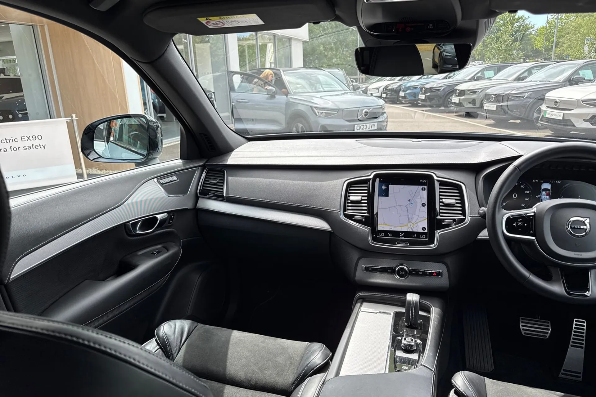Volvo XC90 thumbnail image number 33